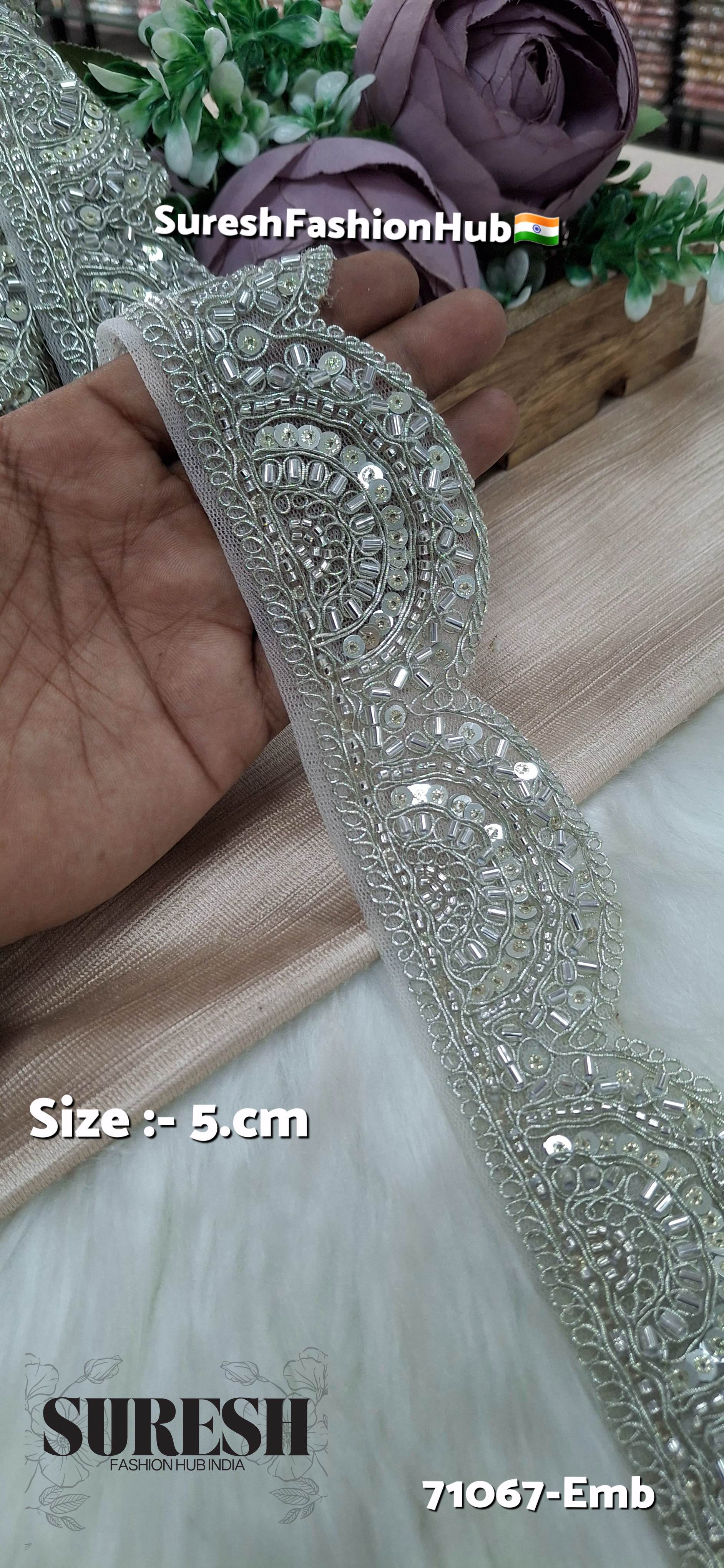  Elegance Scalloped Lace