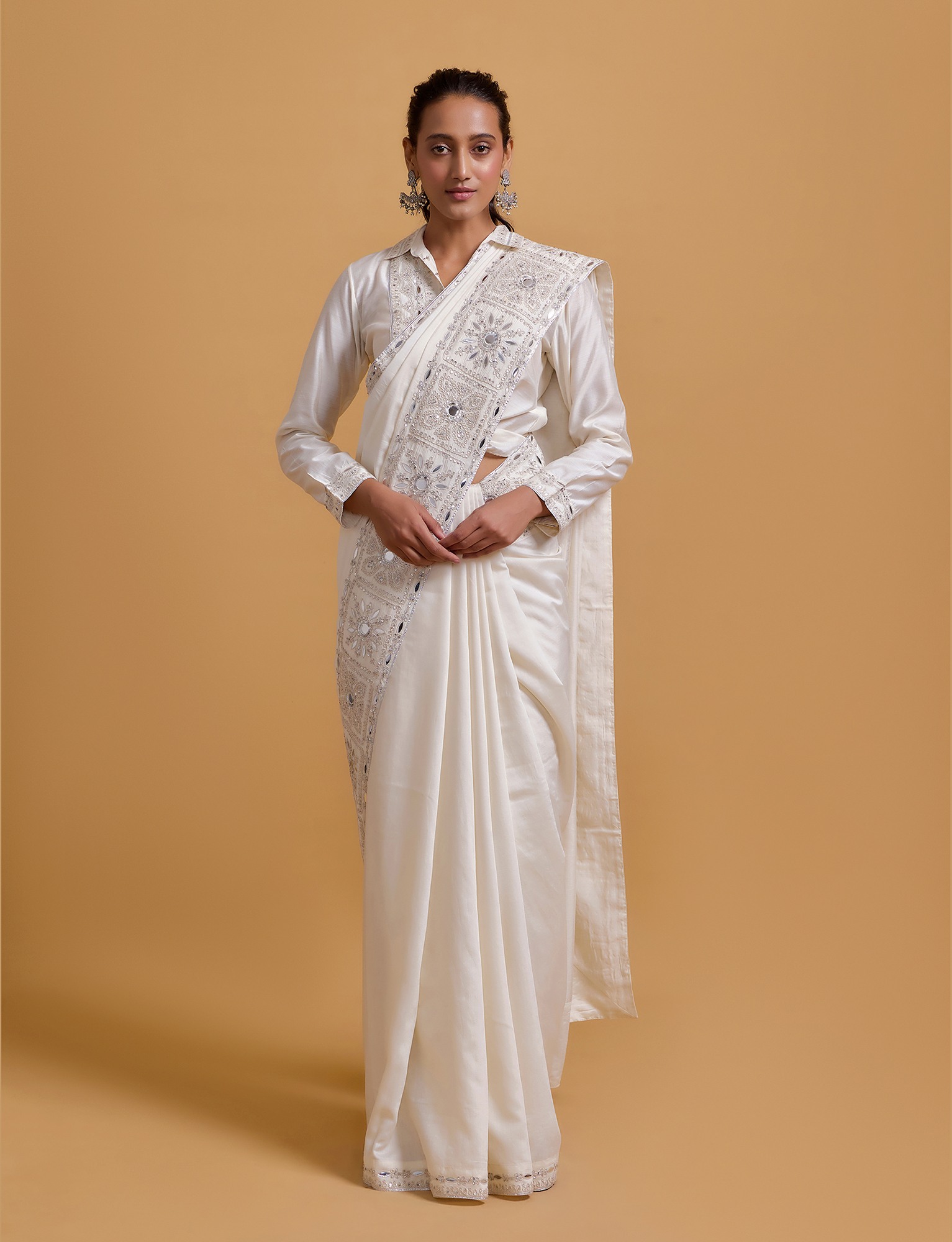 Zeenat Offwhite Saree