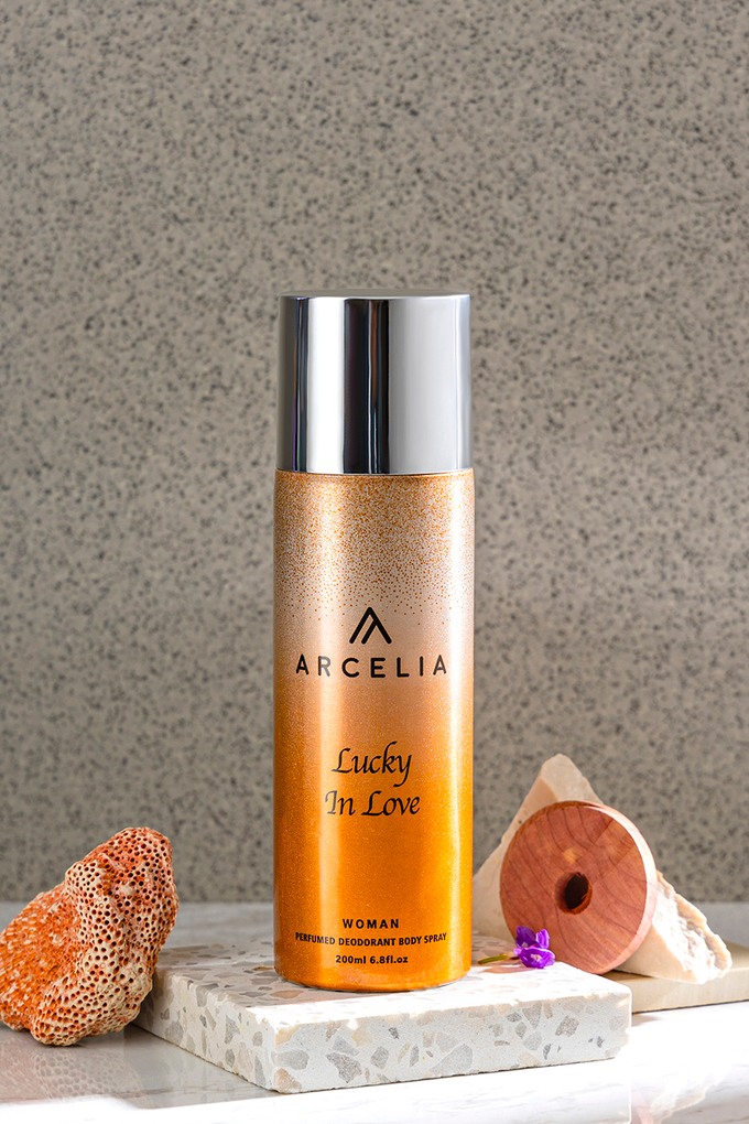 Lucky In Love Perfumed Deodorant for Women - 200 ml, 133 gm
