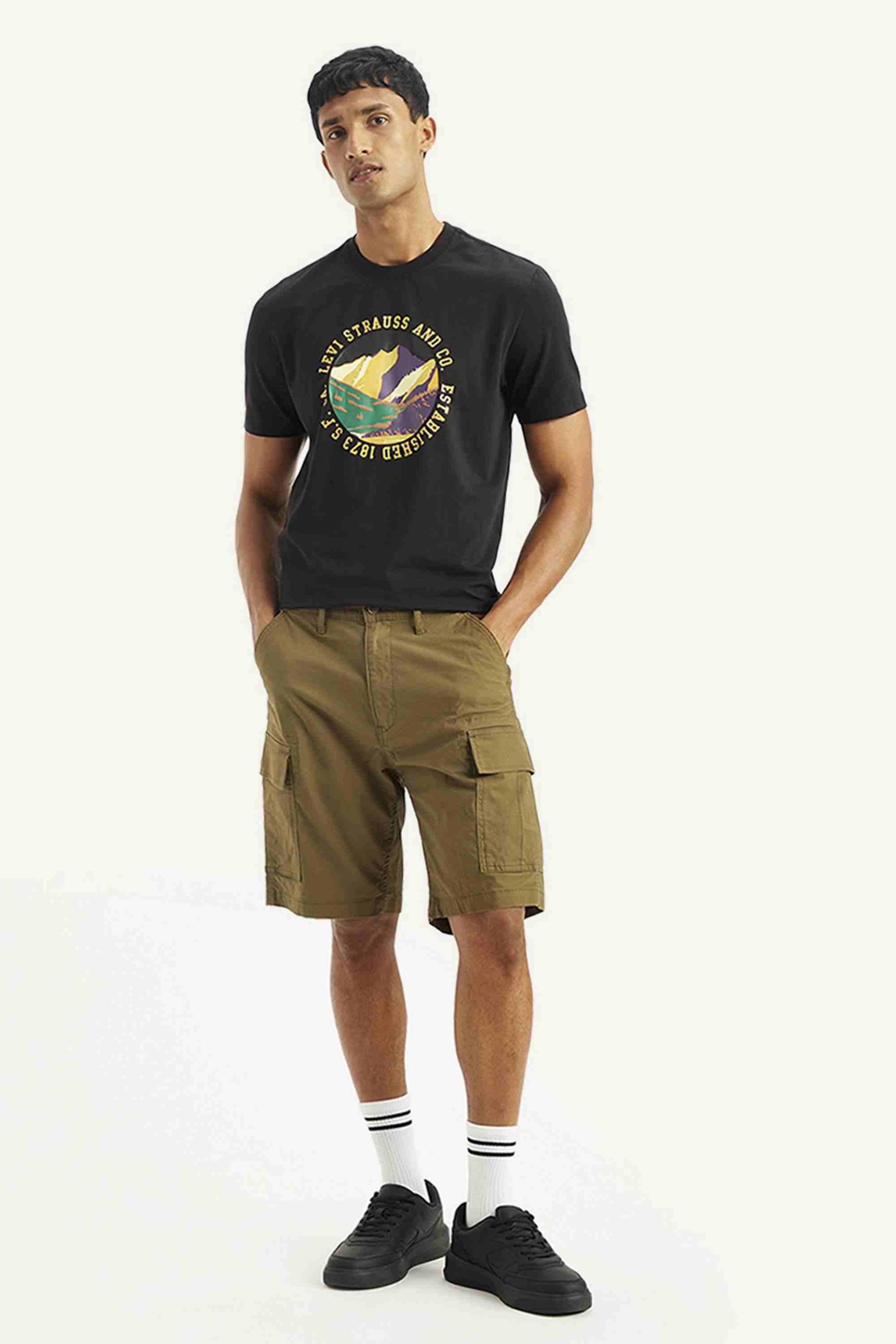 Levi'S Solid Cotton Button Men's Shorts