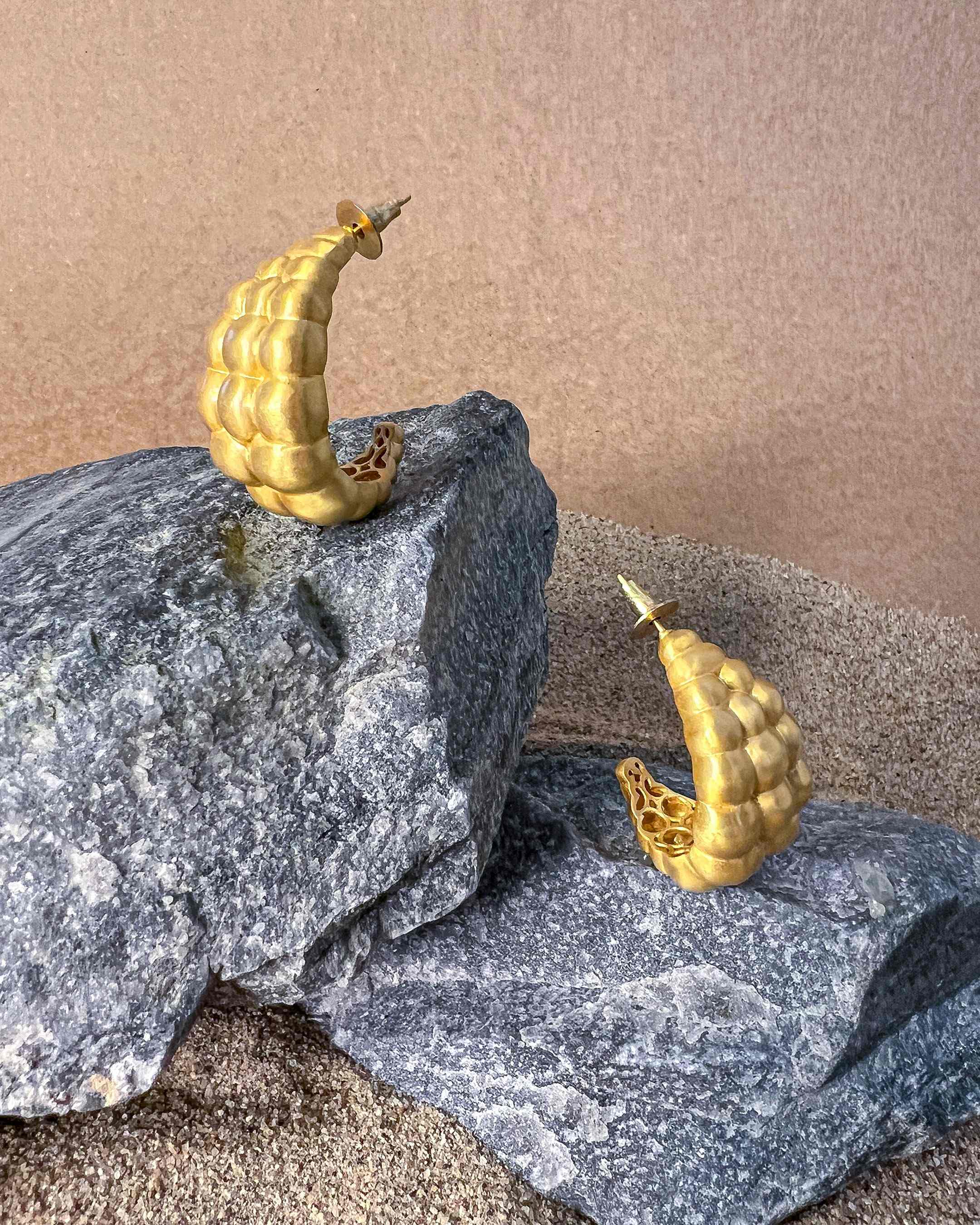 Ovate Earing