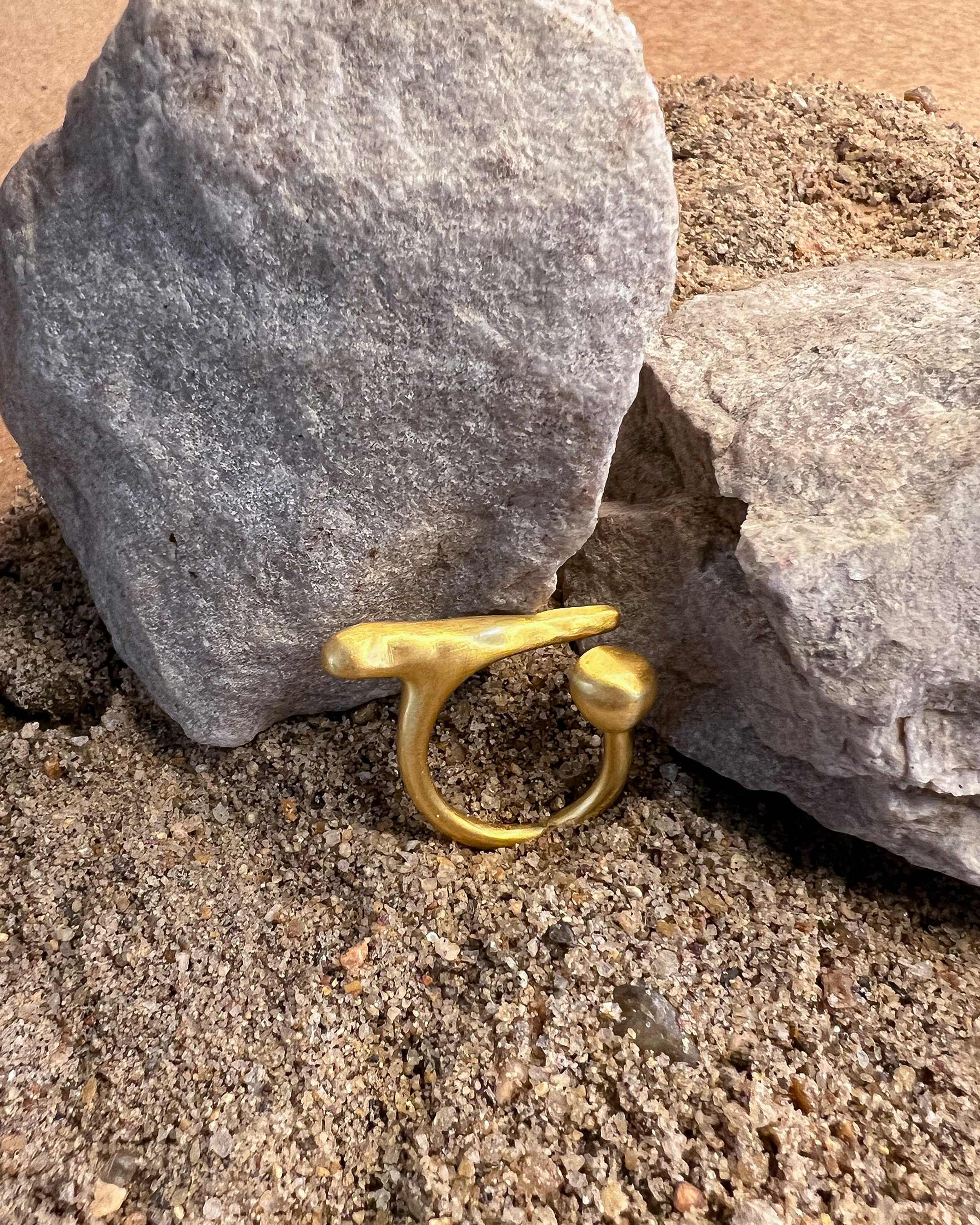 Orbis Ring
