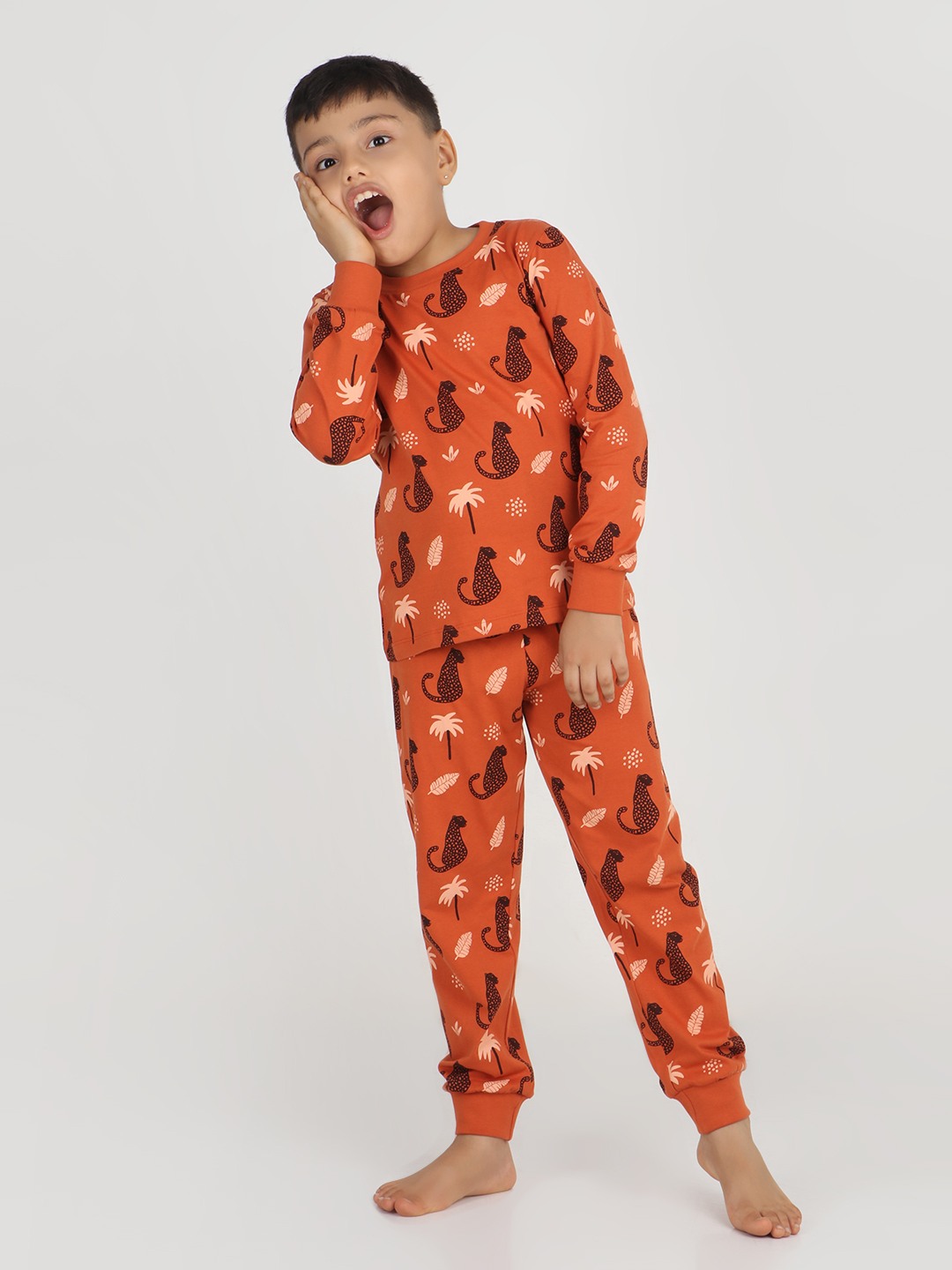 Boys 2 piece printed jogger lounge set- Rust