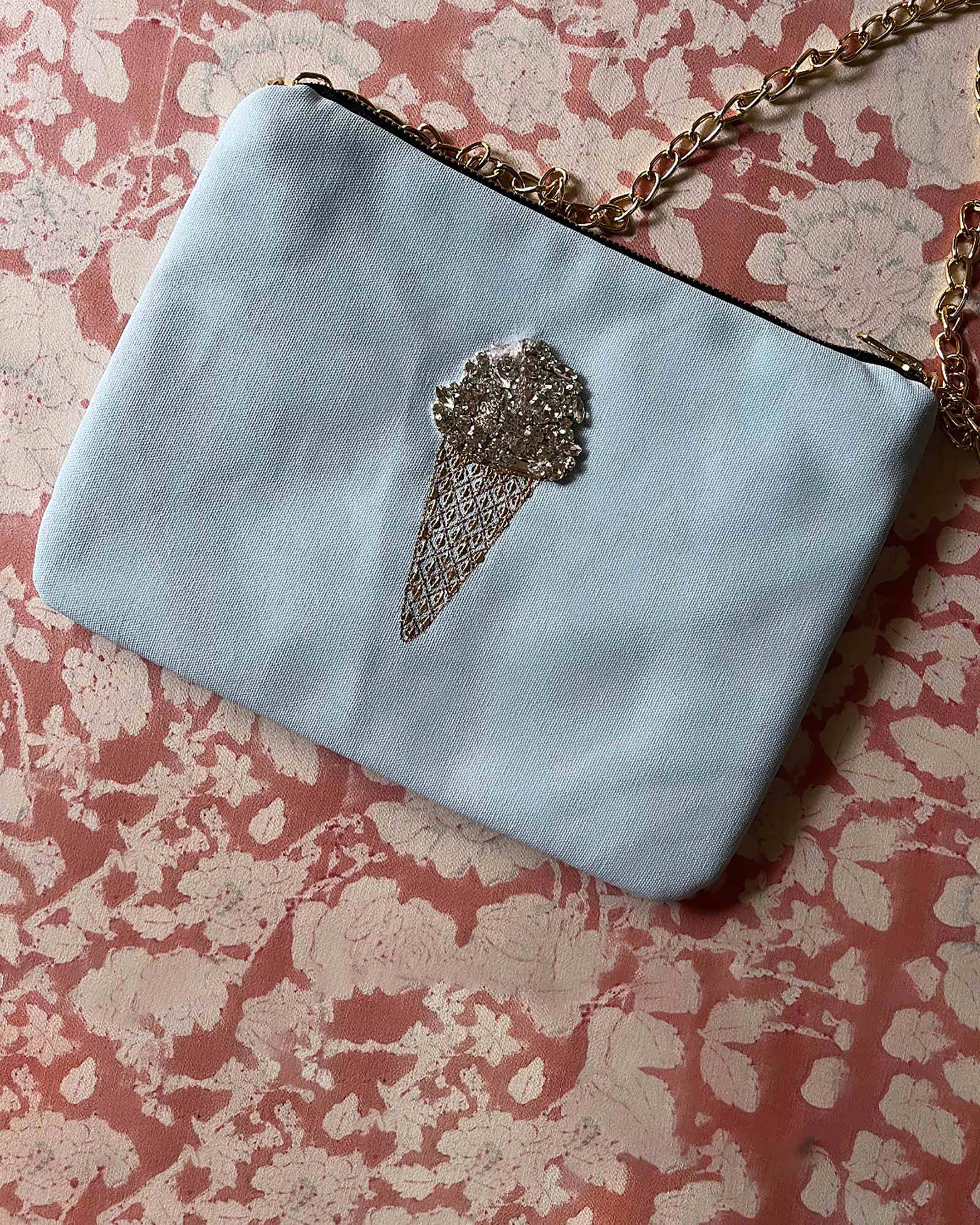 Ice Cream Pochette ( Minty Blue)