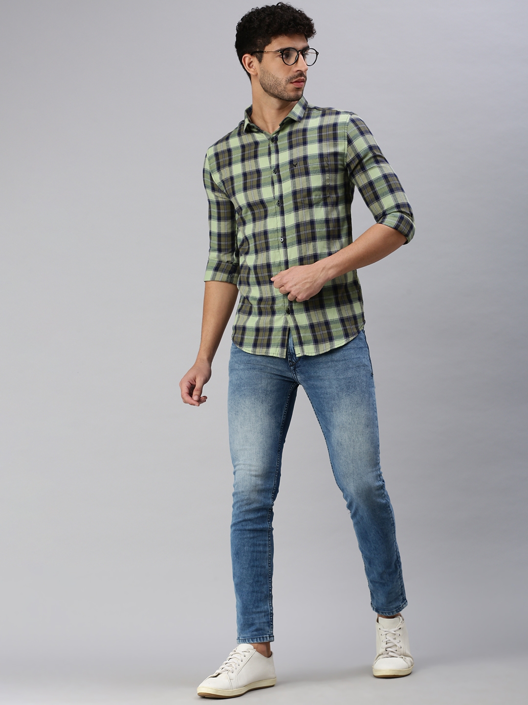 Showoff | SHOWOFF Men Green Checked Spread Collar Full Sleeves Casual Shirt 4