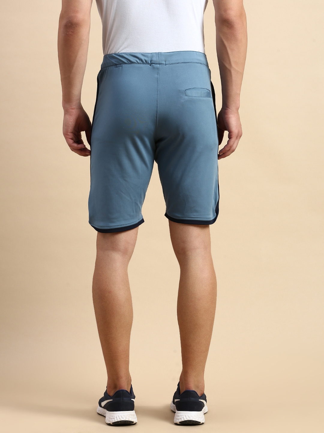 Showoff | SHOWOFF Men's Knee Length Solid Blue Mid-Rise Regular Shorts 2