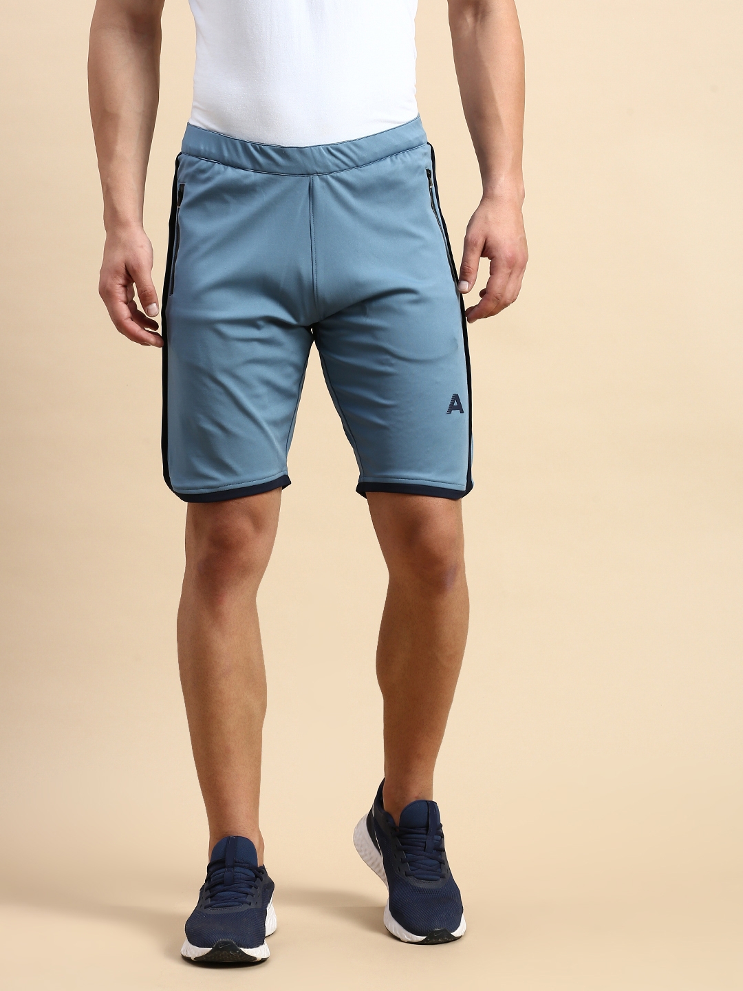 Showoff | SHOWOFF Men's Knee Length Solid Blue Mid-Rise Regular Shorts 0
