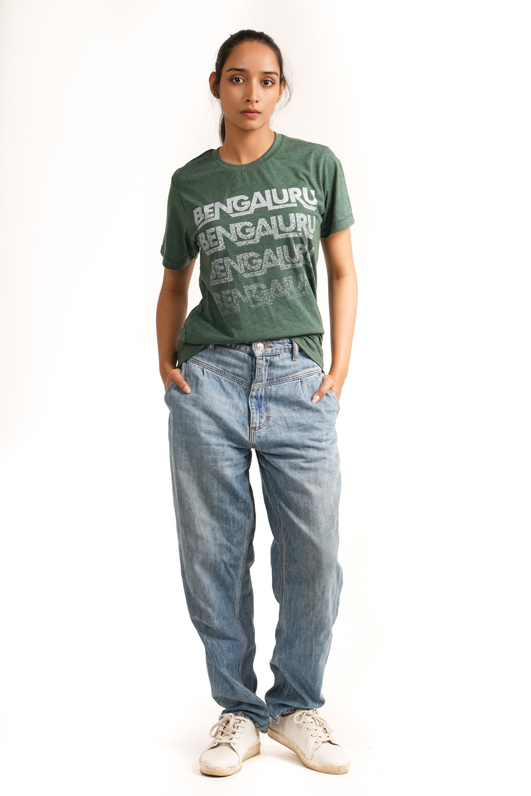 Unisex Bengaluru X4 Tri-Blend T-Shirt in Bottle Green