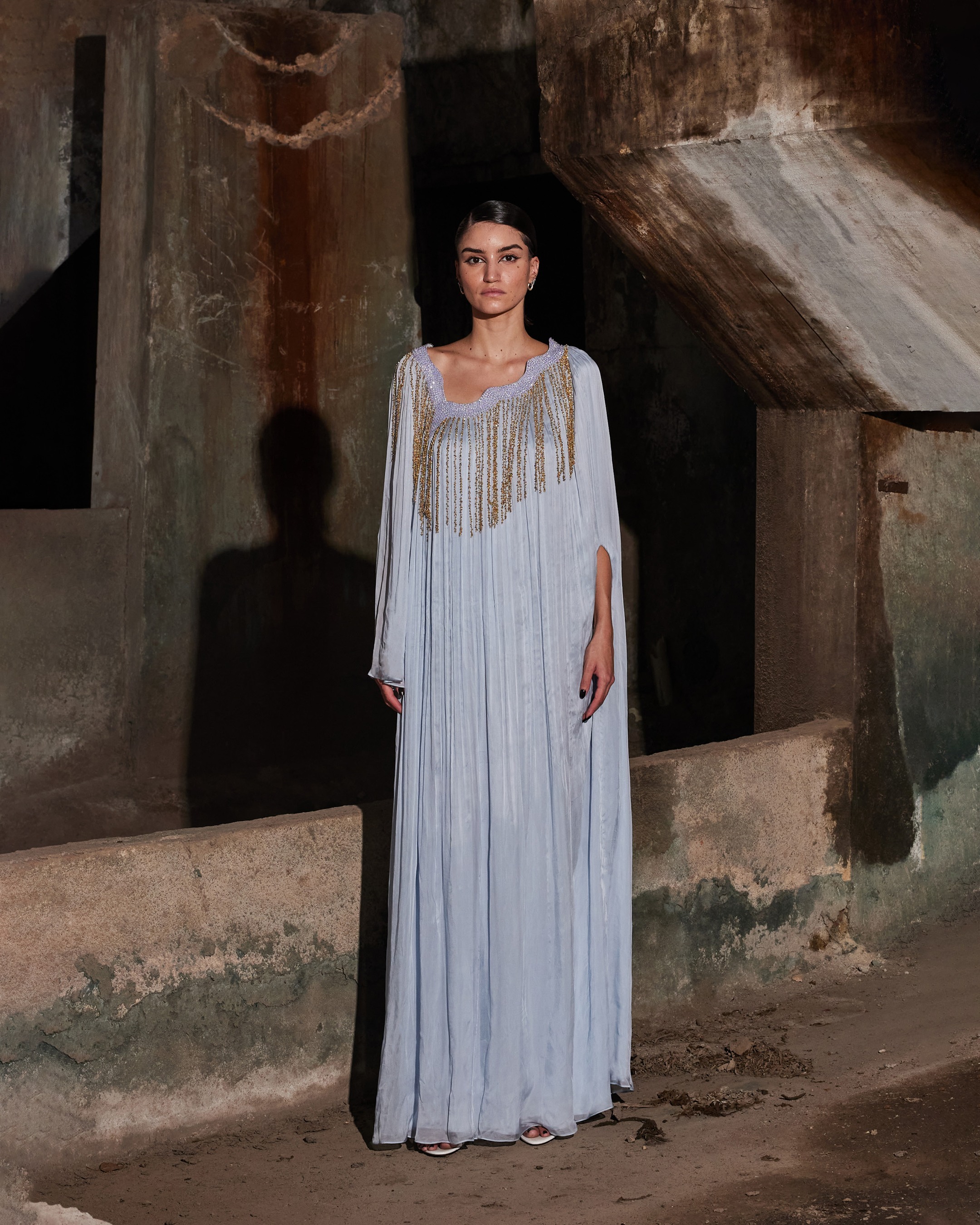The Crystal Asymmetric Kaftan