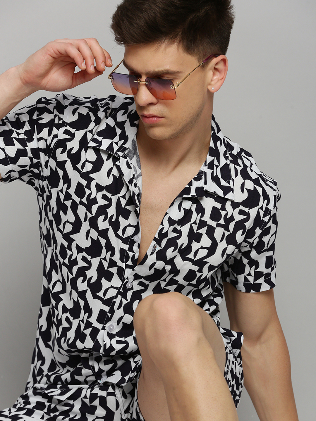 SHOWOFF Men White Printed Shirt Collar Short Sleeves Co-Ords Set