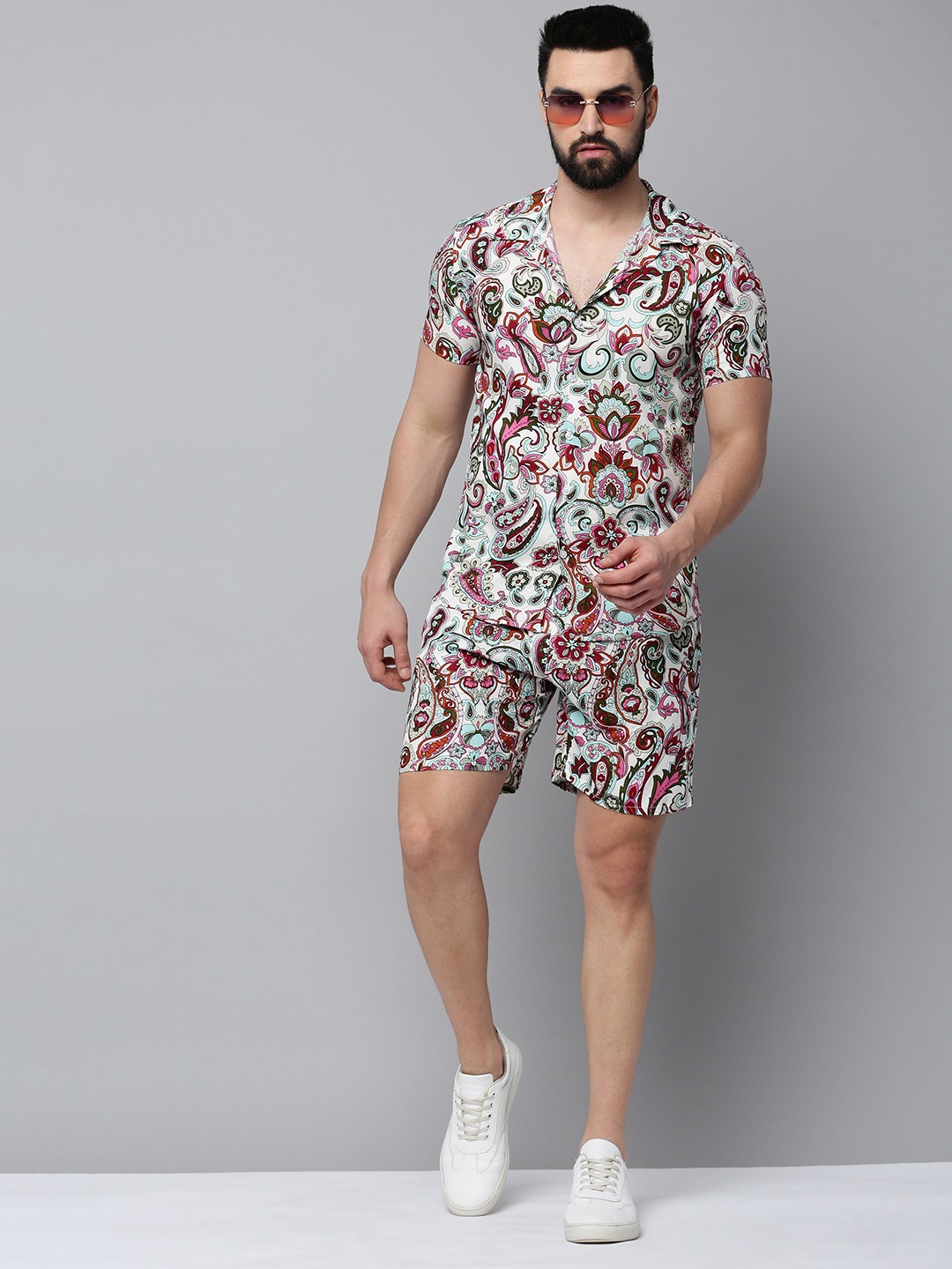 SHOWOFF Men's Shirt Collar Short Sleeves Printed White Co-Ords Set