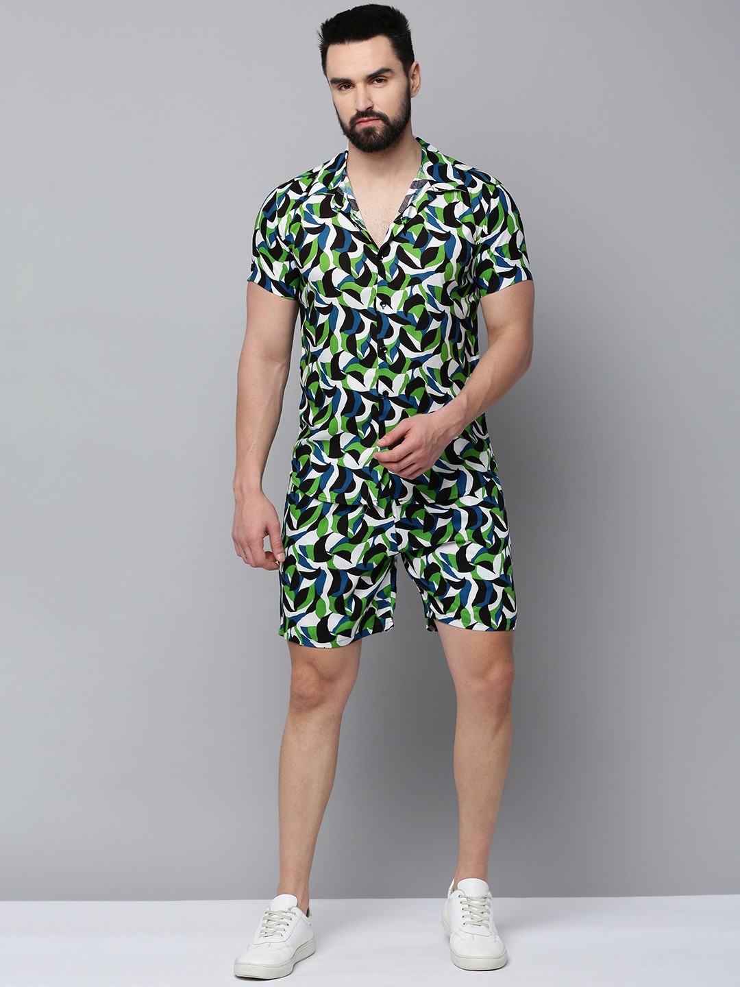 SHOWOFF Men's Shirt Collar Short Sleeves Printed Multi Co-Ords Set