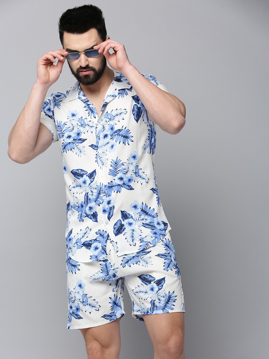 SHOWOFF Men's Shirt Collar Short Sleeves Printed White Co-Ords Set