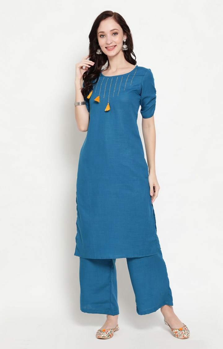 Royal Blue Kurta Set With White Thread Work At Yoke Details