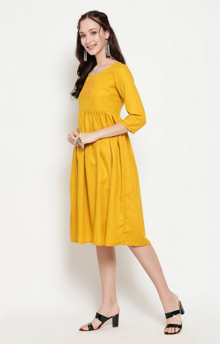 ANTARAN | Yellow Solid Pleated Dress With Red Thread Yoke Details 2