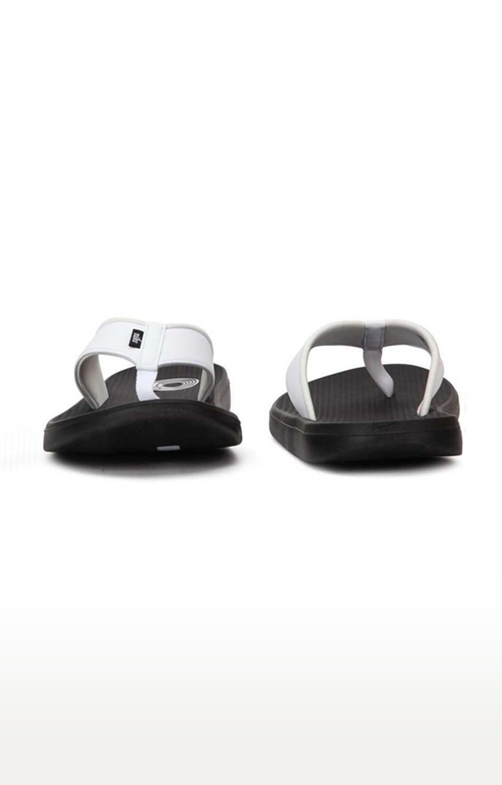 NIKE Men VICTORI ONE SLIDE Slides - Buy NIKE Men VICTORI ONE SLIDE Slides  Online at Best Price - Shop Online for Footwears in India | Flipkart.com