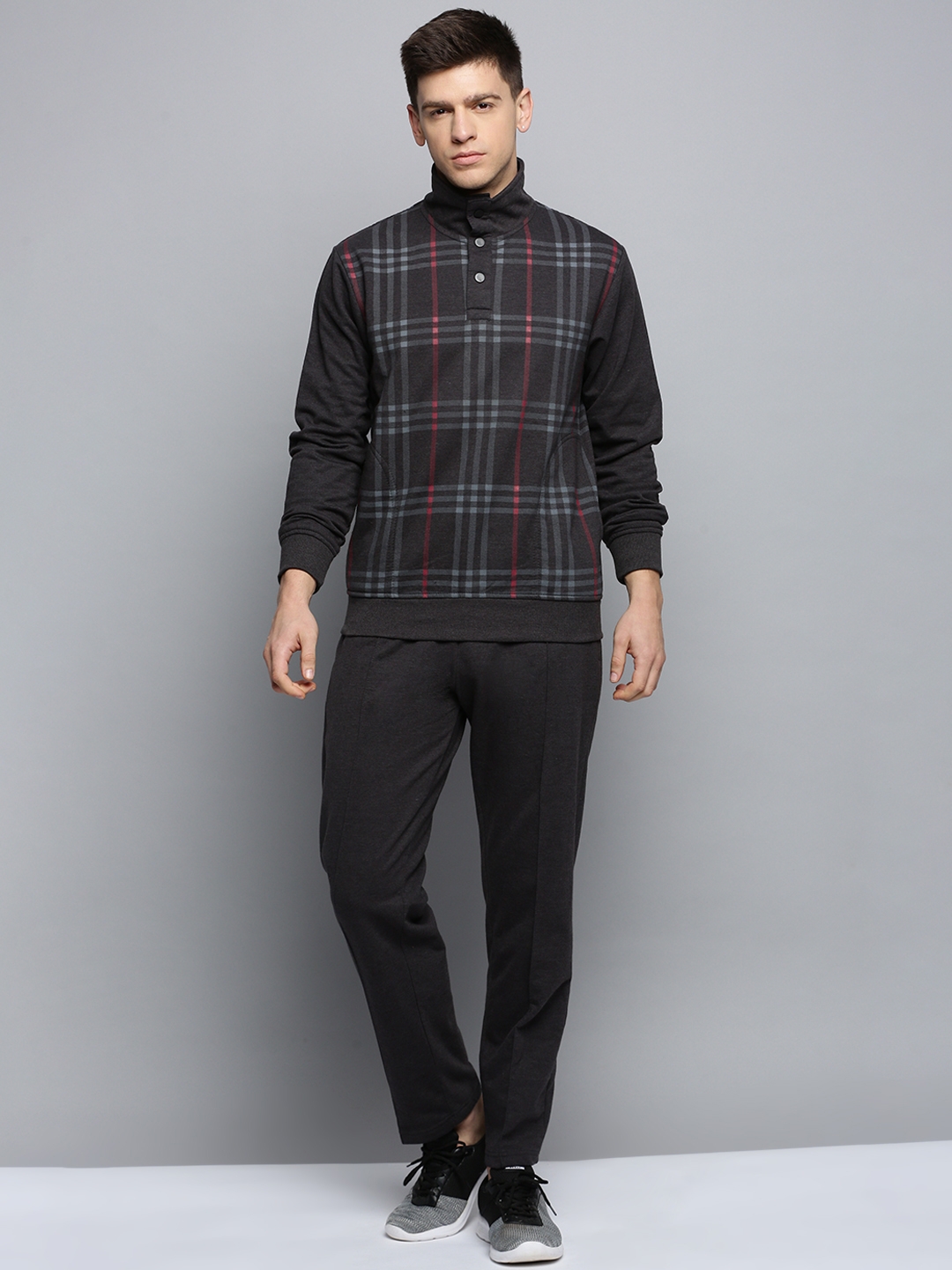 Showoff | SHOWOFF Men's Checked Charcoal Mock Collar Tracksuit 3