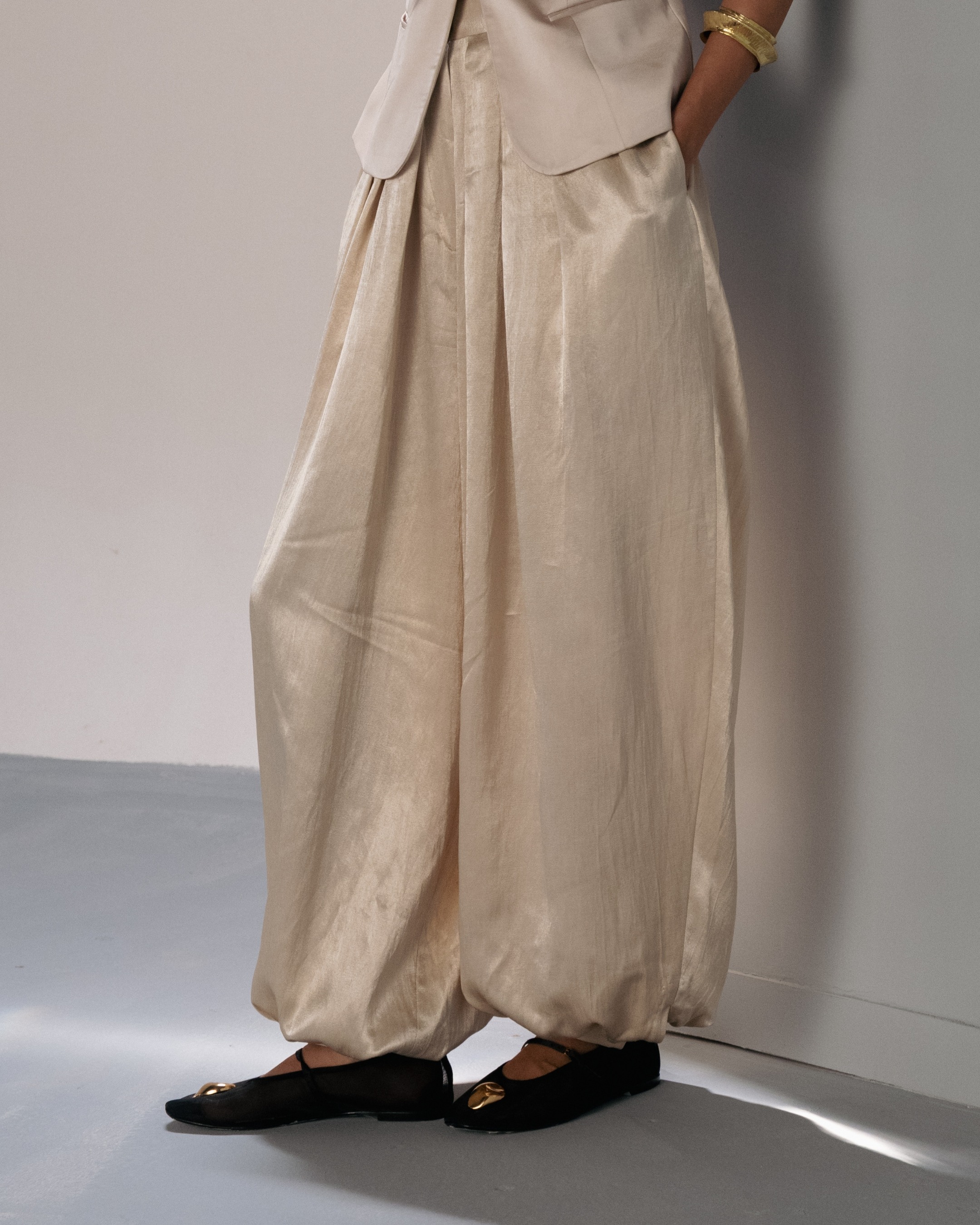 Balloon Tapered Pants