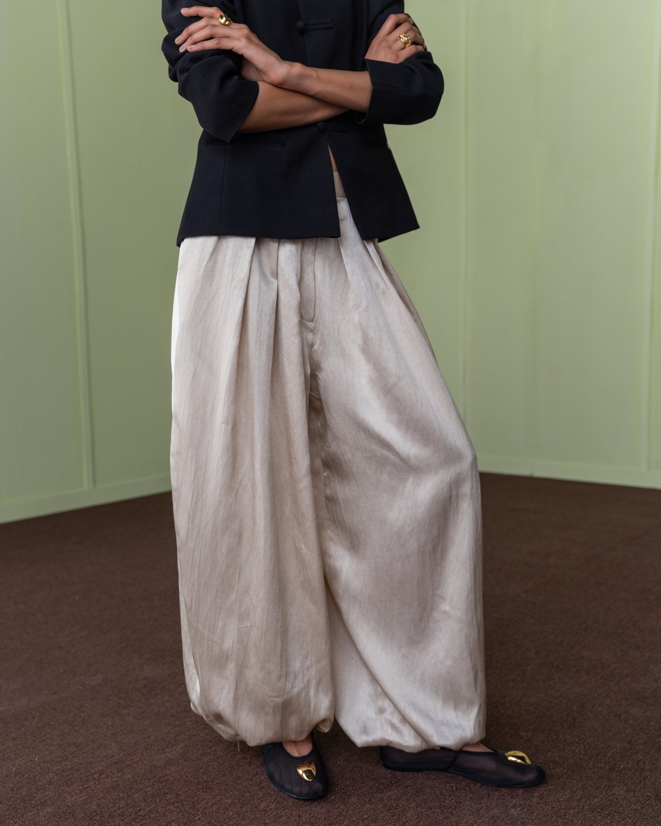Balloon Tapered Pants