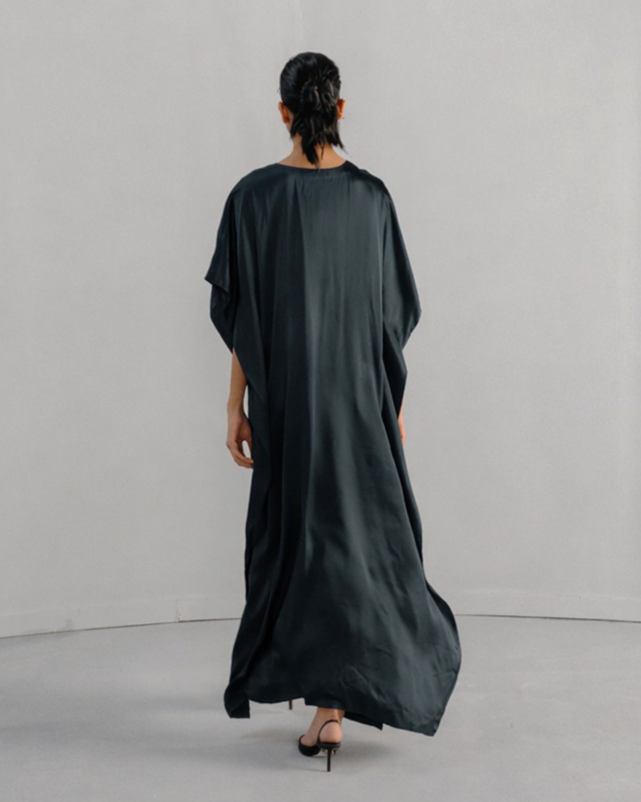 Free Cut Kaftan Dress