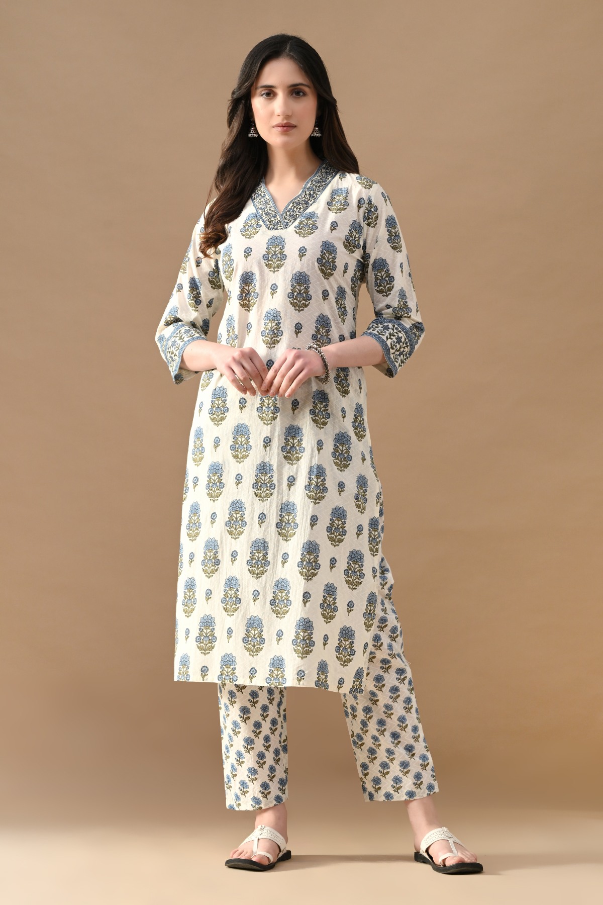 Cream Floral Printed Kurta Set
