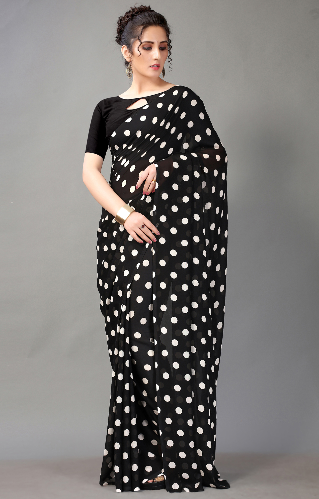 Grey Polka Dot Georgette Saree