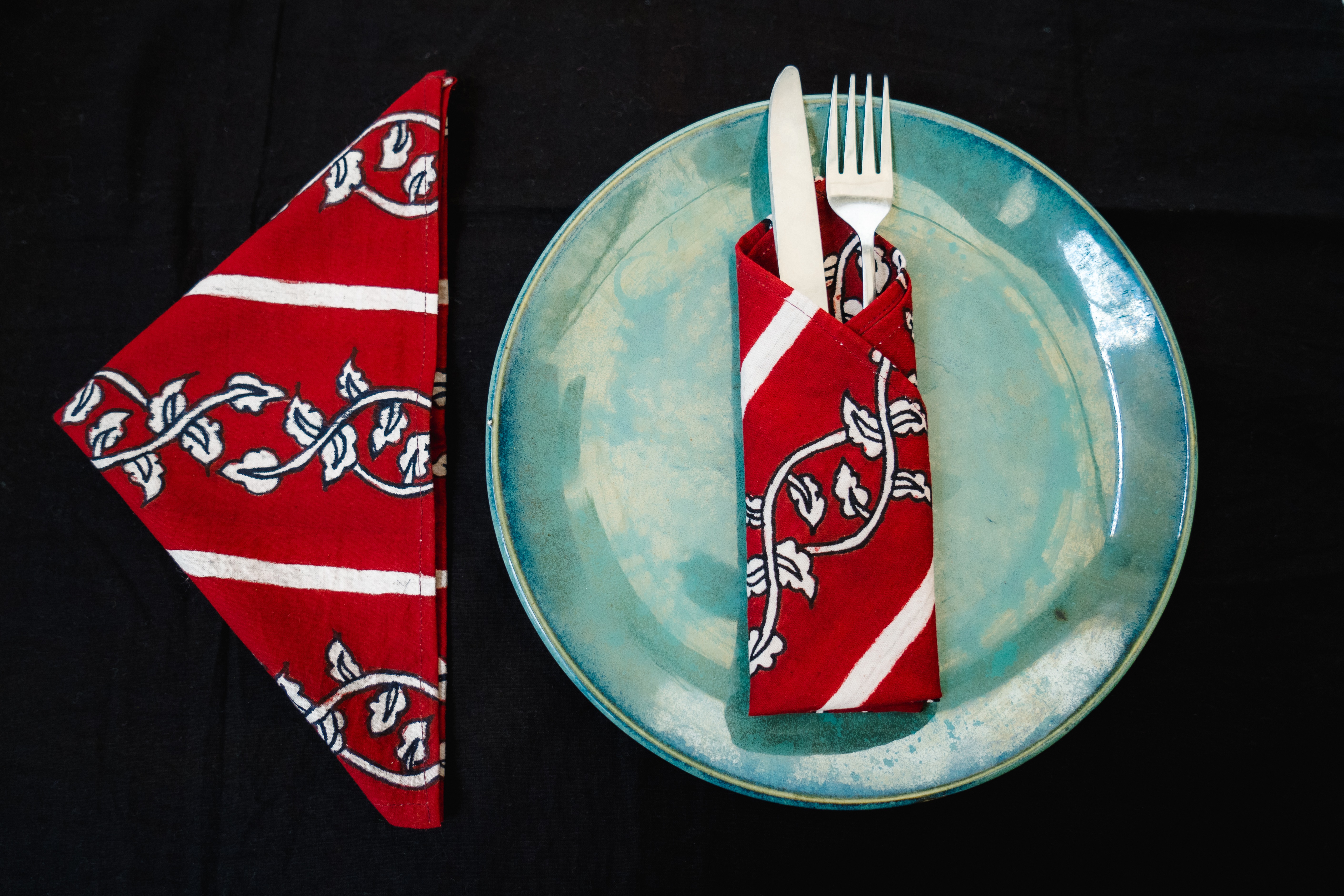 Maroon Kilai Motif Napkins