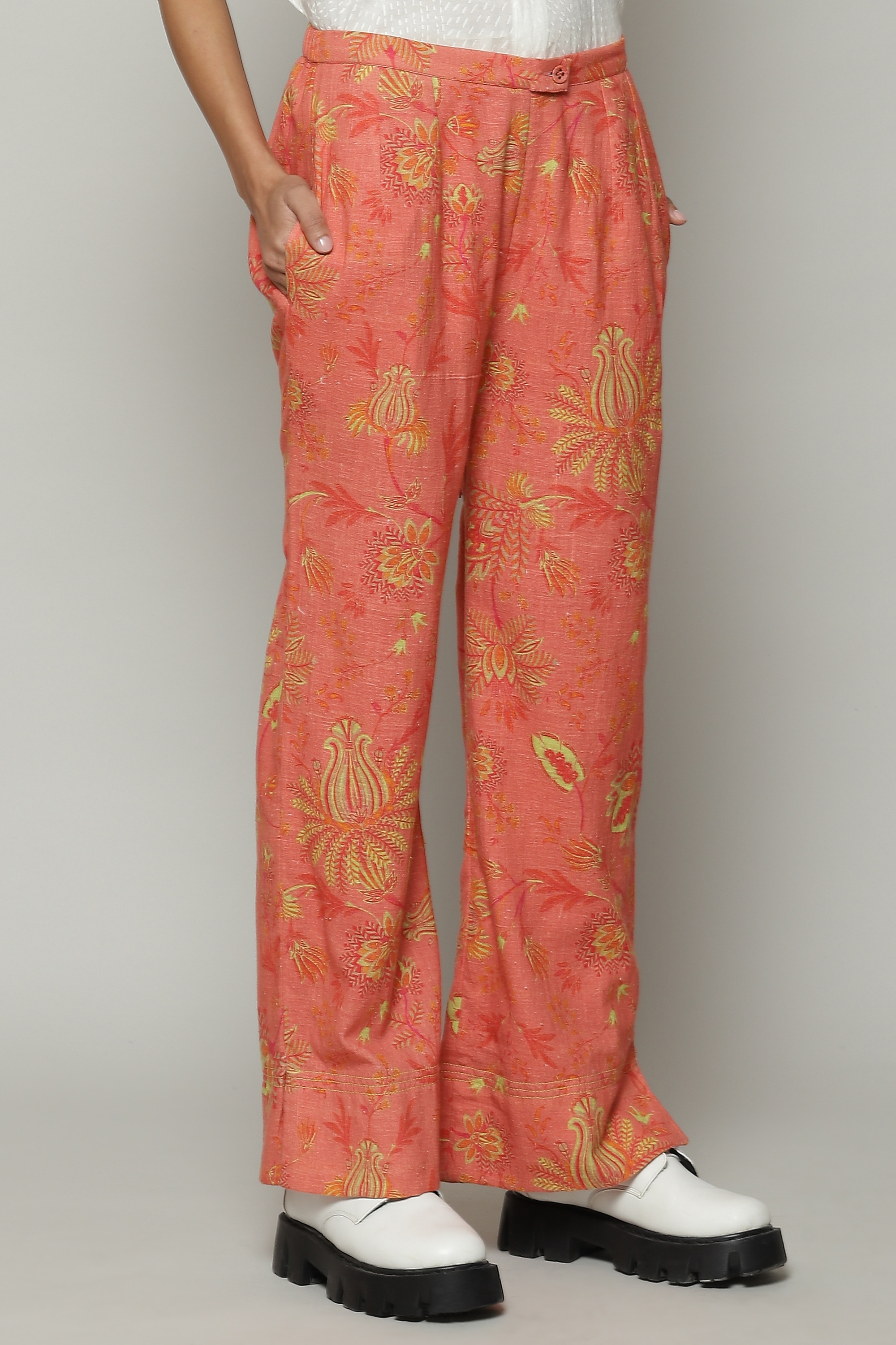 Baggy Pants Woman  Chinese Silk  SEXTIESEYEZES  Yacxilan Artwear