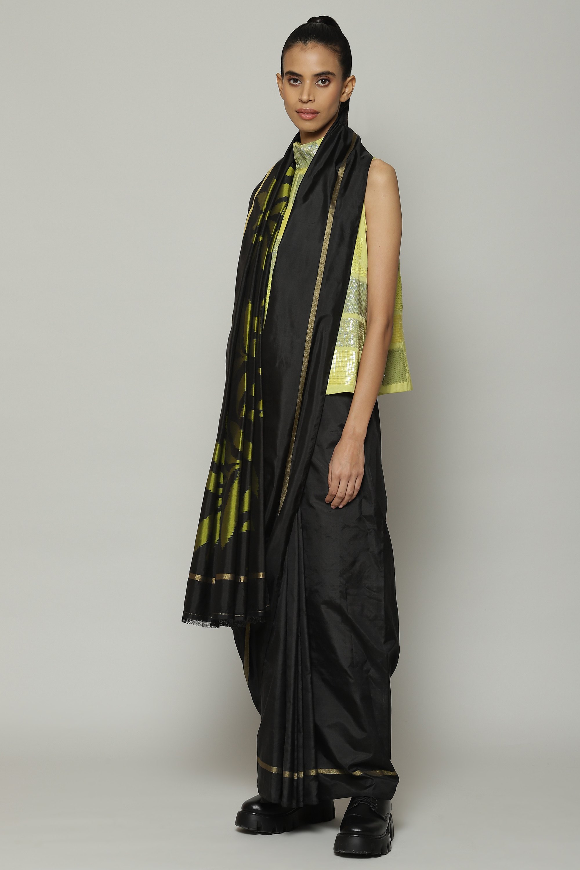 Leaf Single Ikat Silk Saree Lime-Black