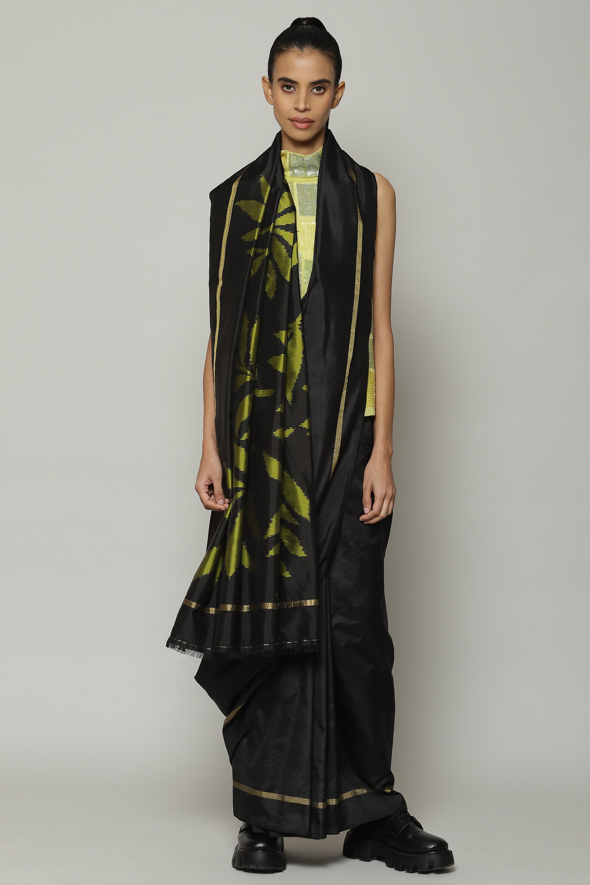 Leaf Single Ikat Silk Saree Lime-Black
