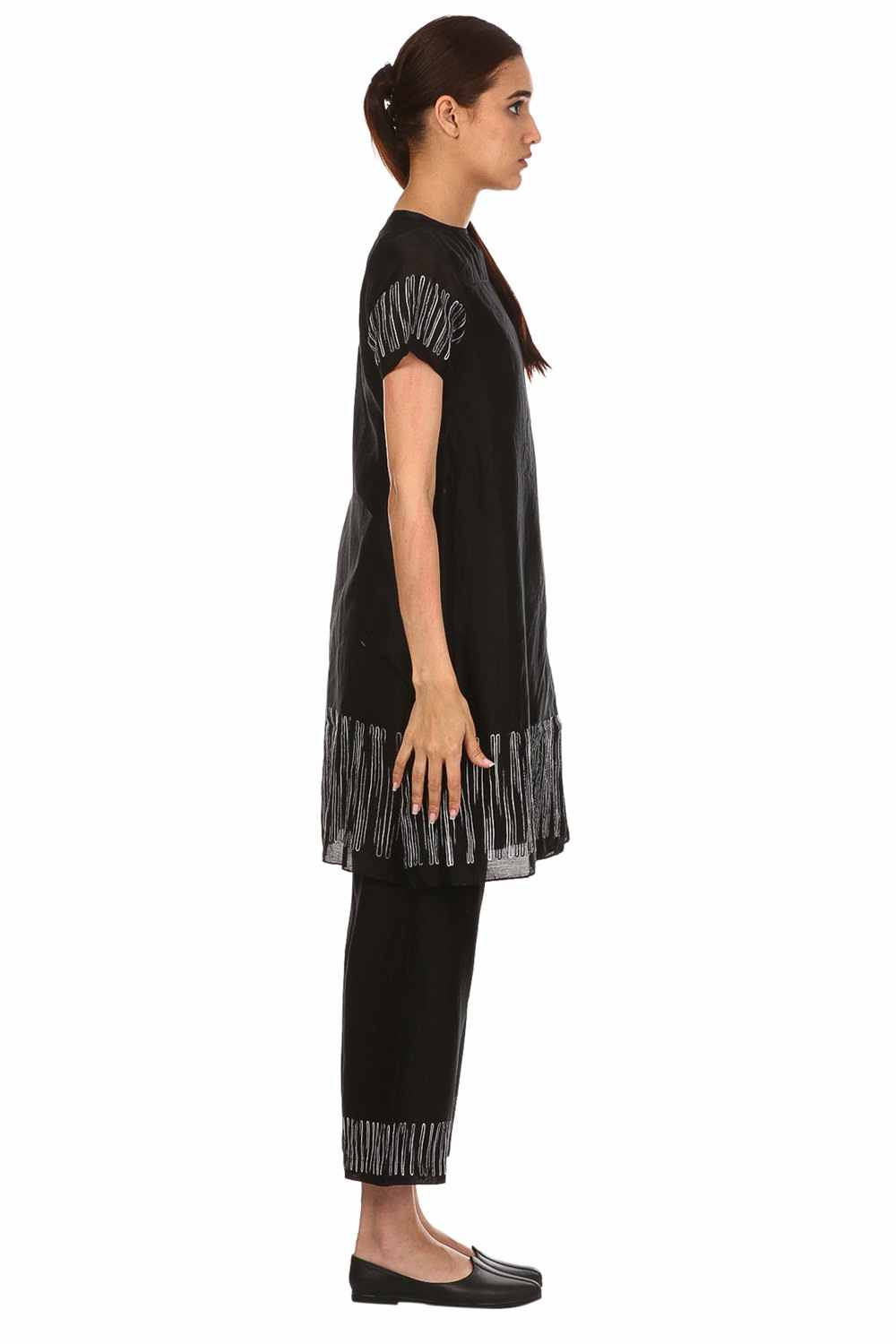 Aari Embroidered Chanderi Coordinate Set Black