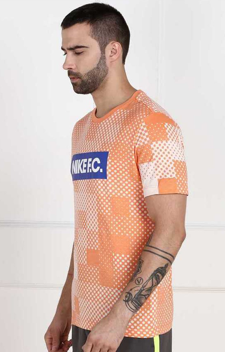 Nike online block tee