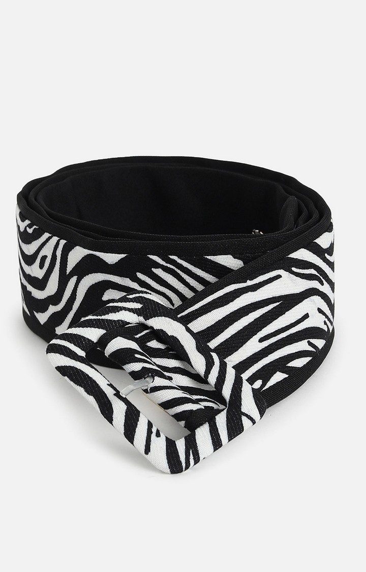 Haute Sauce By Campus Sutra Black Textured Single Clothing Accessory
