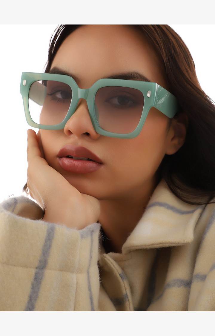 Haute Sauce By Campus Sutra Women Black Lens & Green Oversized Sunglasses With Polarised Lens