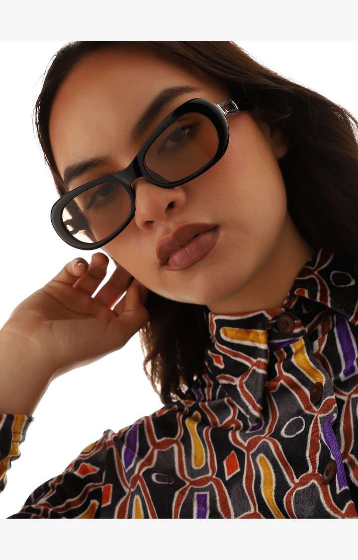 Haute Sauce By Campus Sutra Women Oversized Sunglasses With Polarised Lens