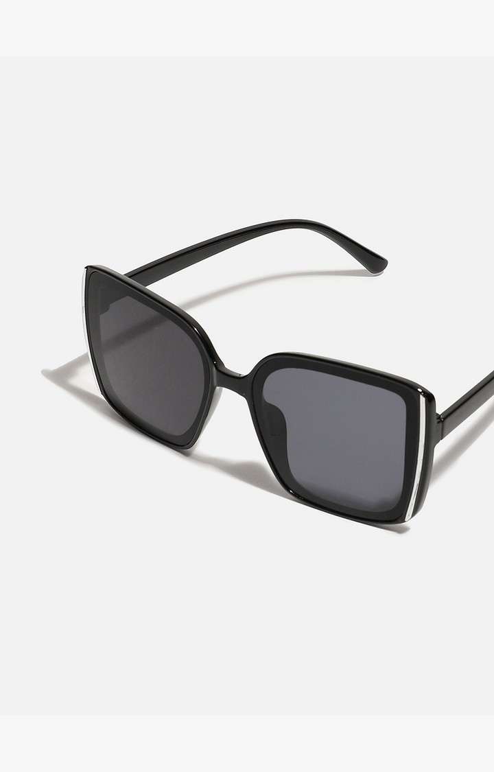 Haute Sauce By Campus Sutra Women Black Lens & Black Oversized Sunglasses With Polarised Lens