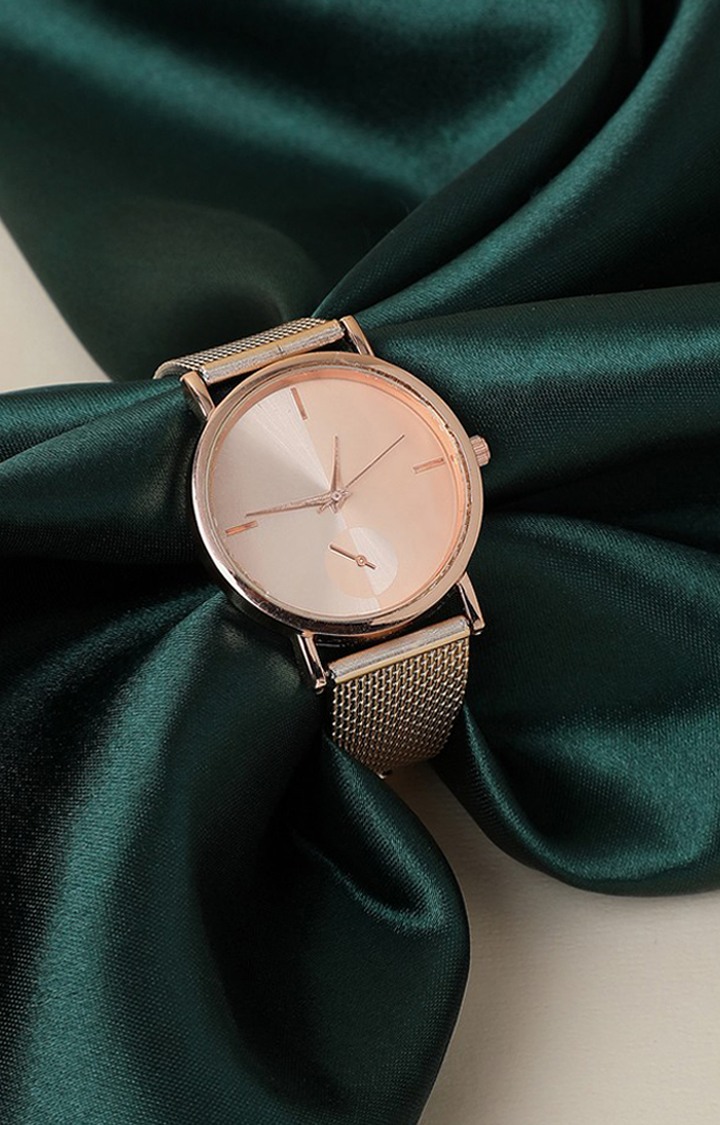 Women's Rose Gold-Toned Dial & Rose Gold Toned Stainless Steel Bracelet Style Watch