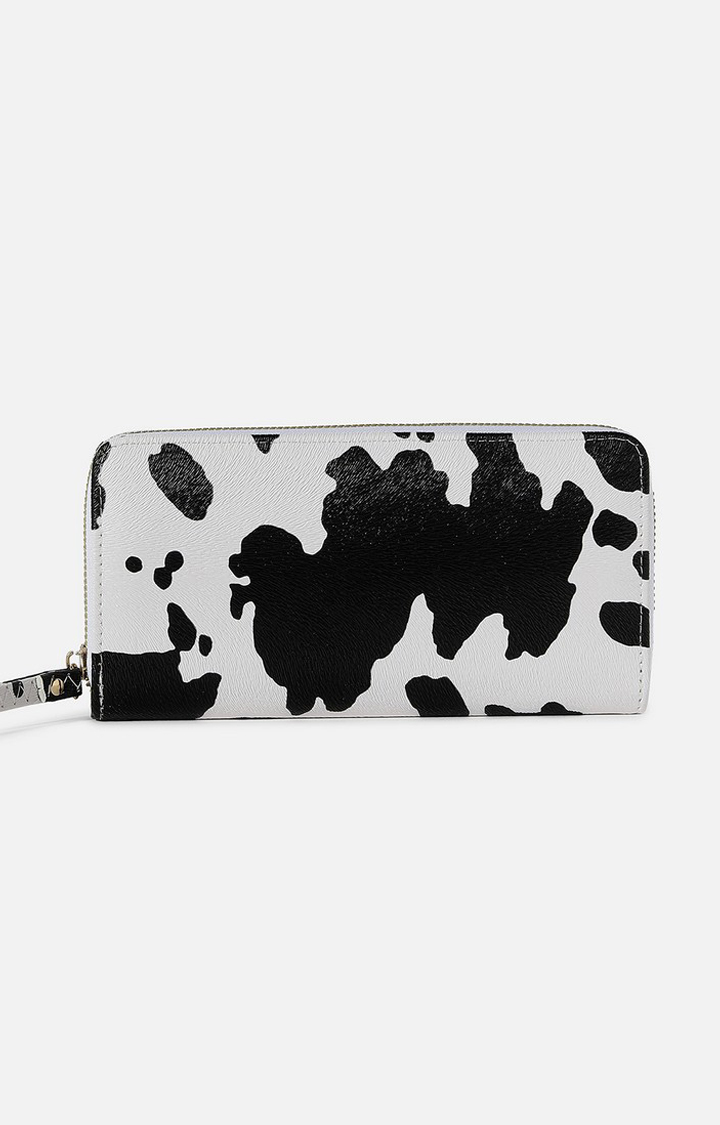 Haute Sauce By Campus Sutra  Women White &amp; Black Abstract Printed Pu Zip Around Wallet