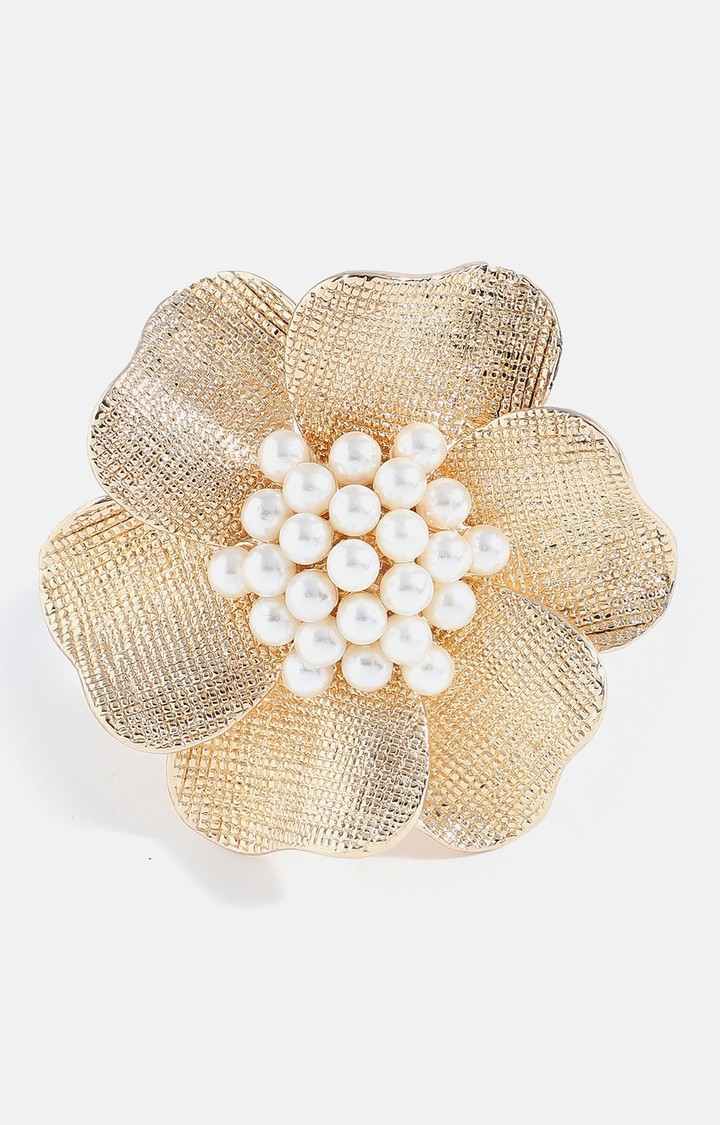 SOHI Women Gold-Plated & Beaded Finger Ring