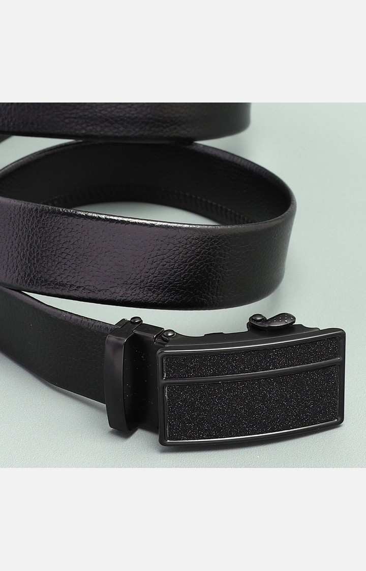 French Accent Black Solid Single Clothing Accessory