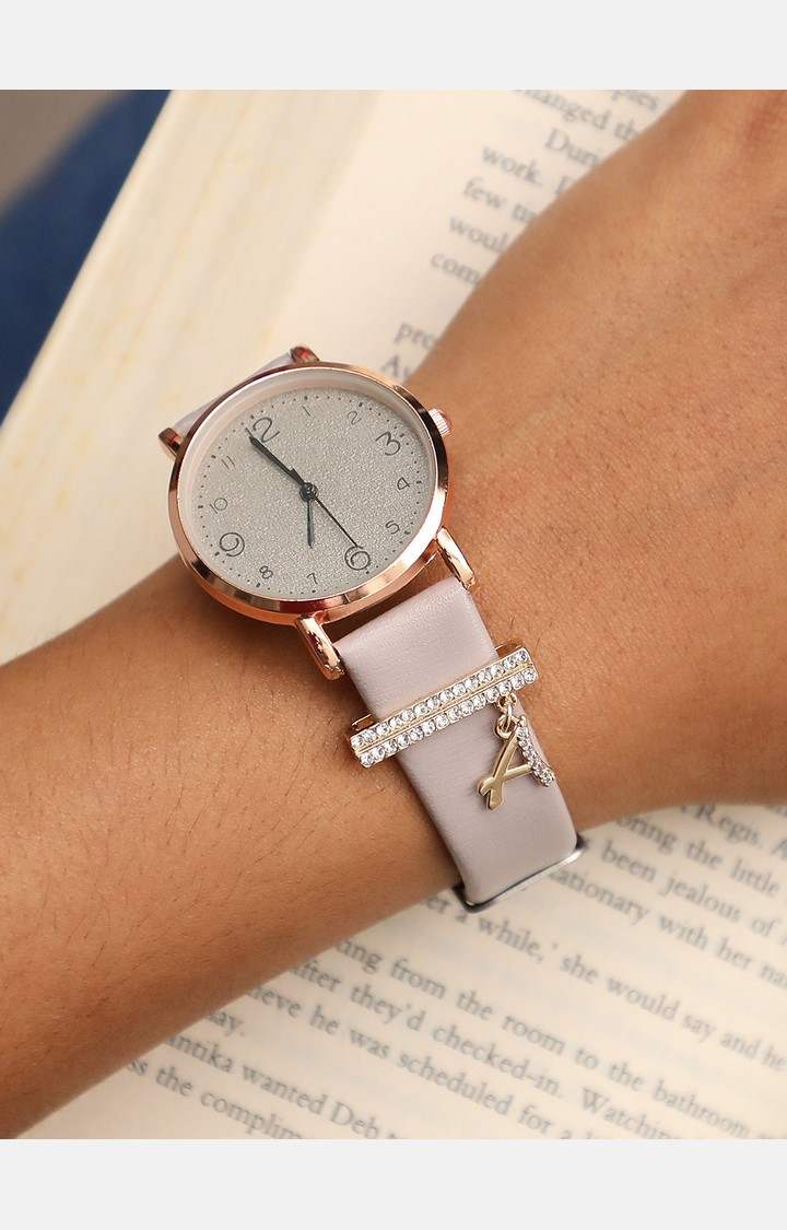 Women's Round Analog Watch With A Watch Charm