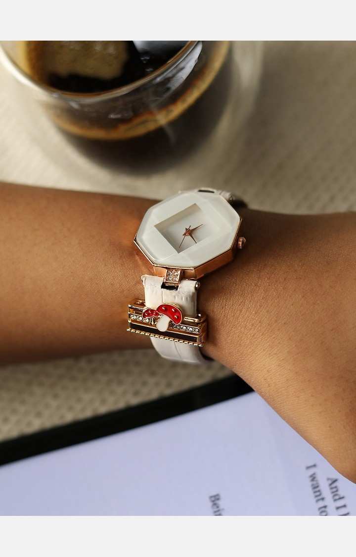 Women's Round Analog Watch With Mushroom Watch Charm