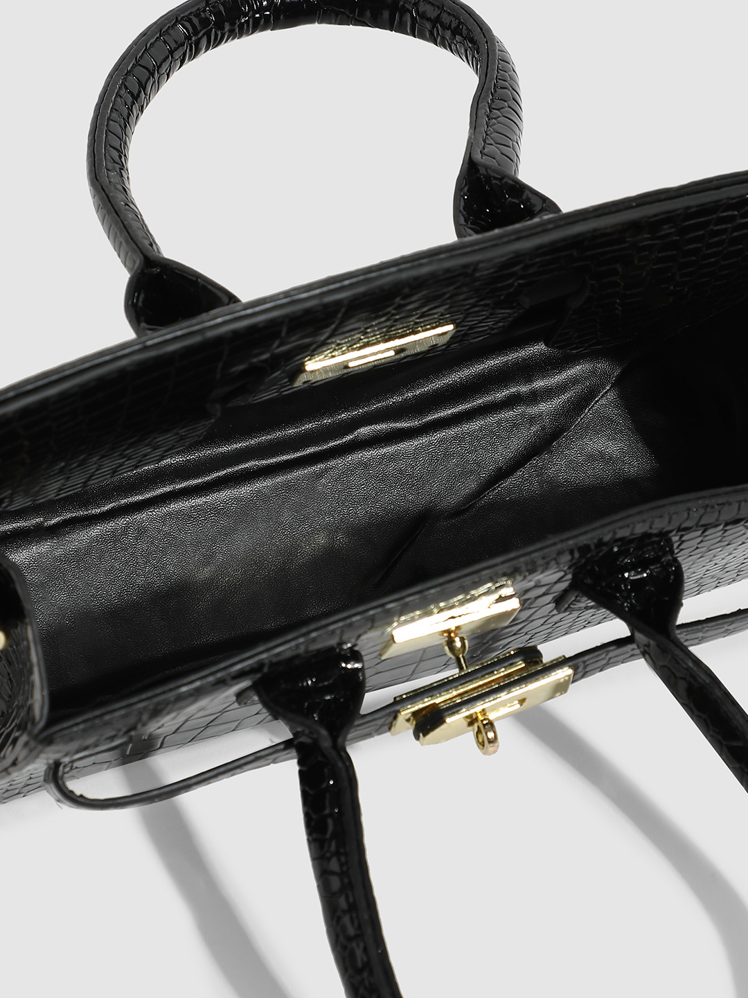 Women's Black Handbag