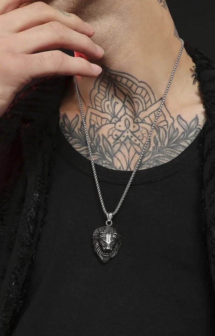French Accent Men Silver Plated Chain with Pendant