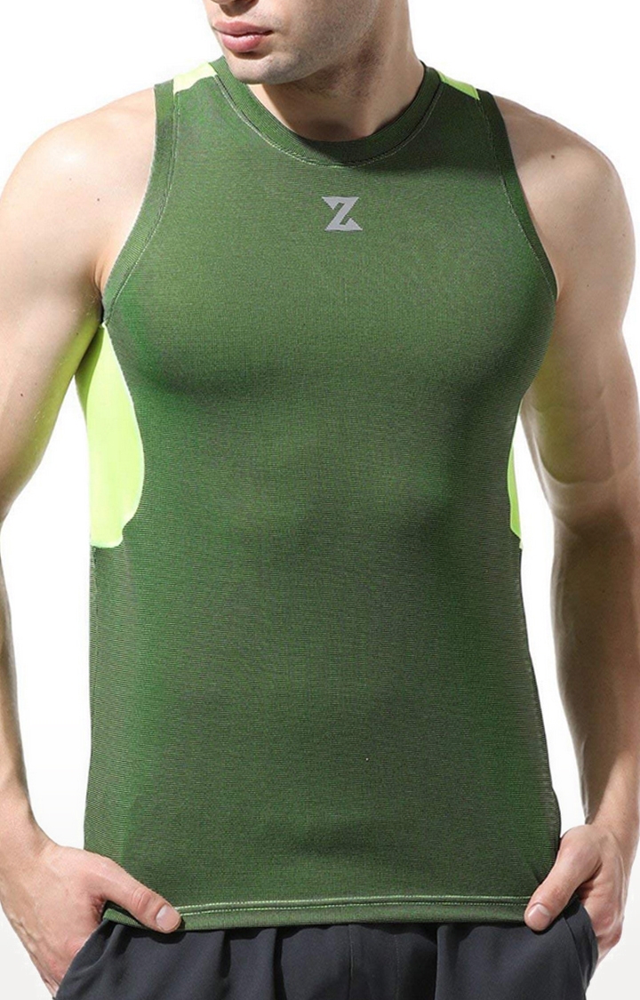 Azani | Green Solid Activewear T-Shirt 4