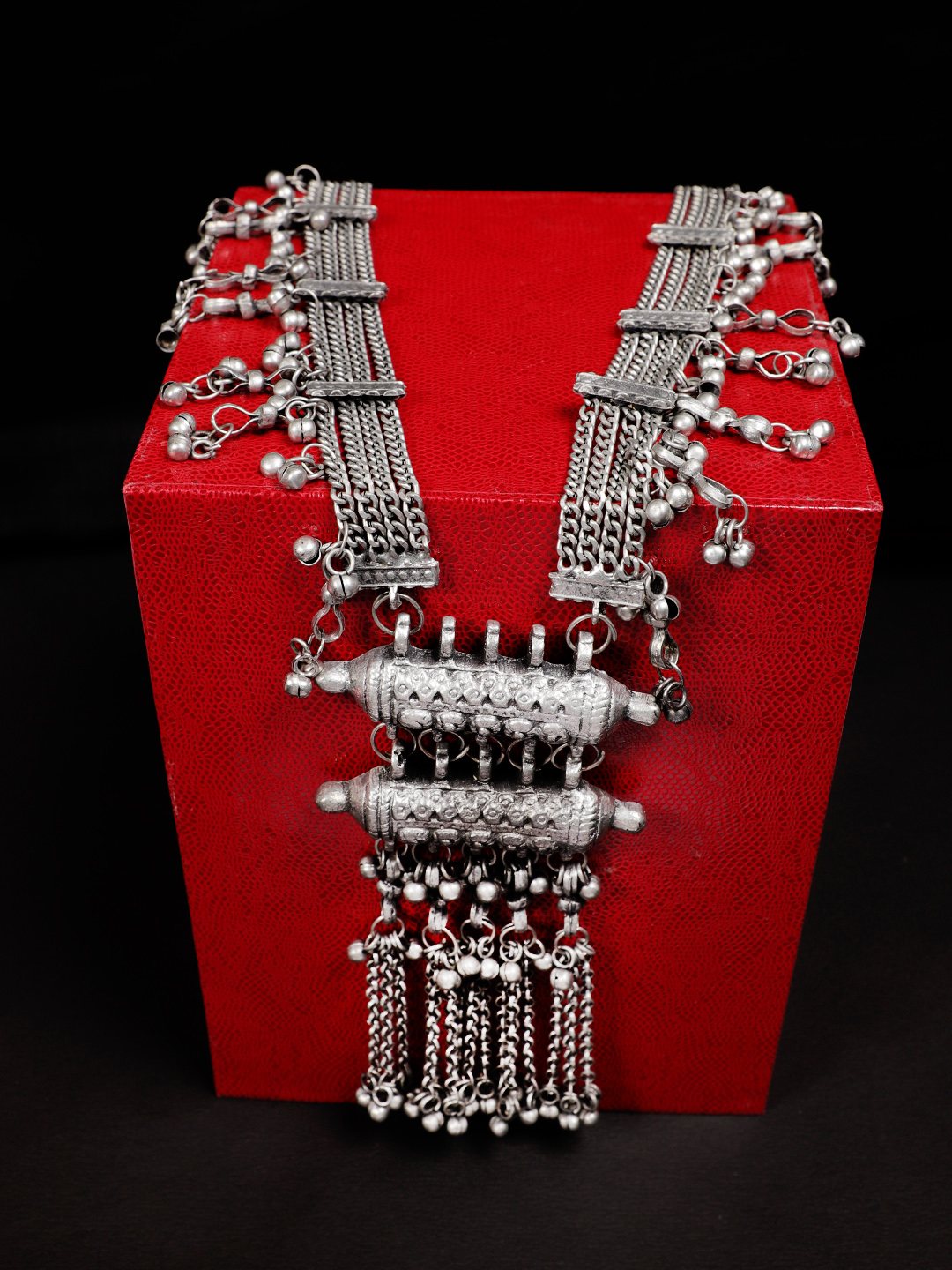 Shop for exclusive oxidized silver toned jewellery firoza.in