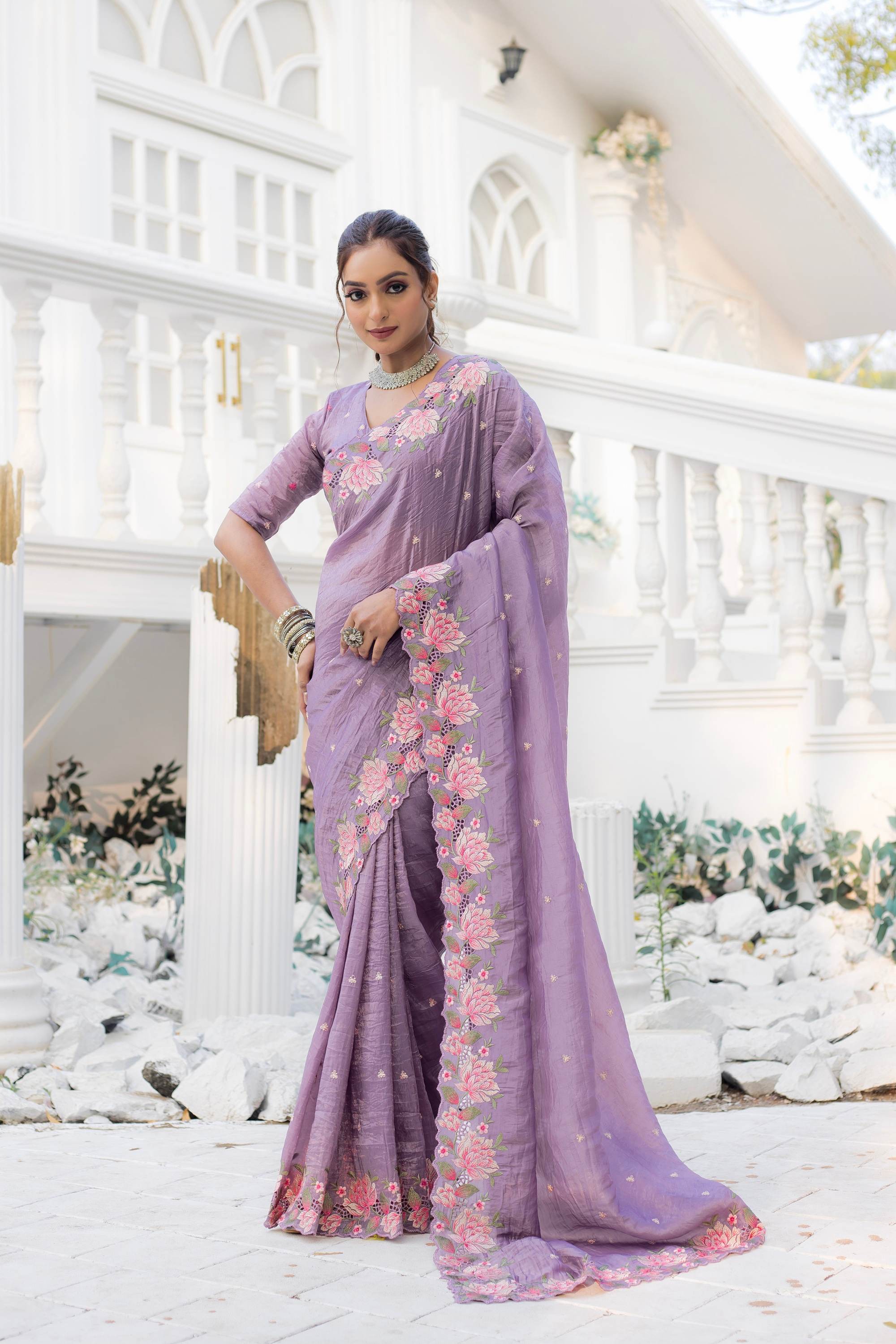 Tasarika Women lavender Organza Saree