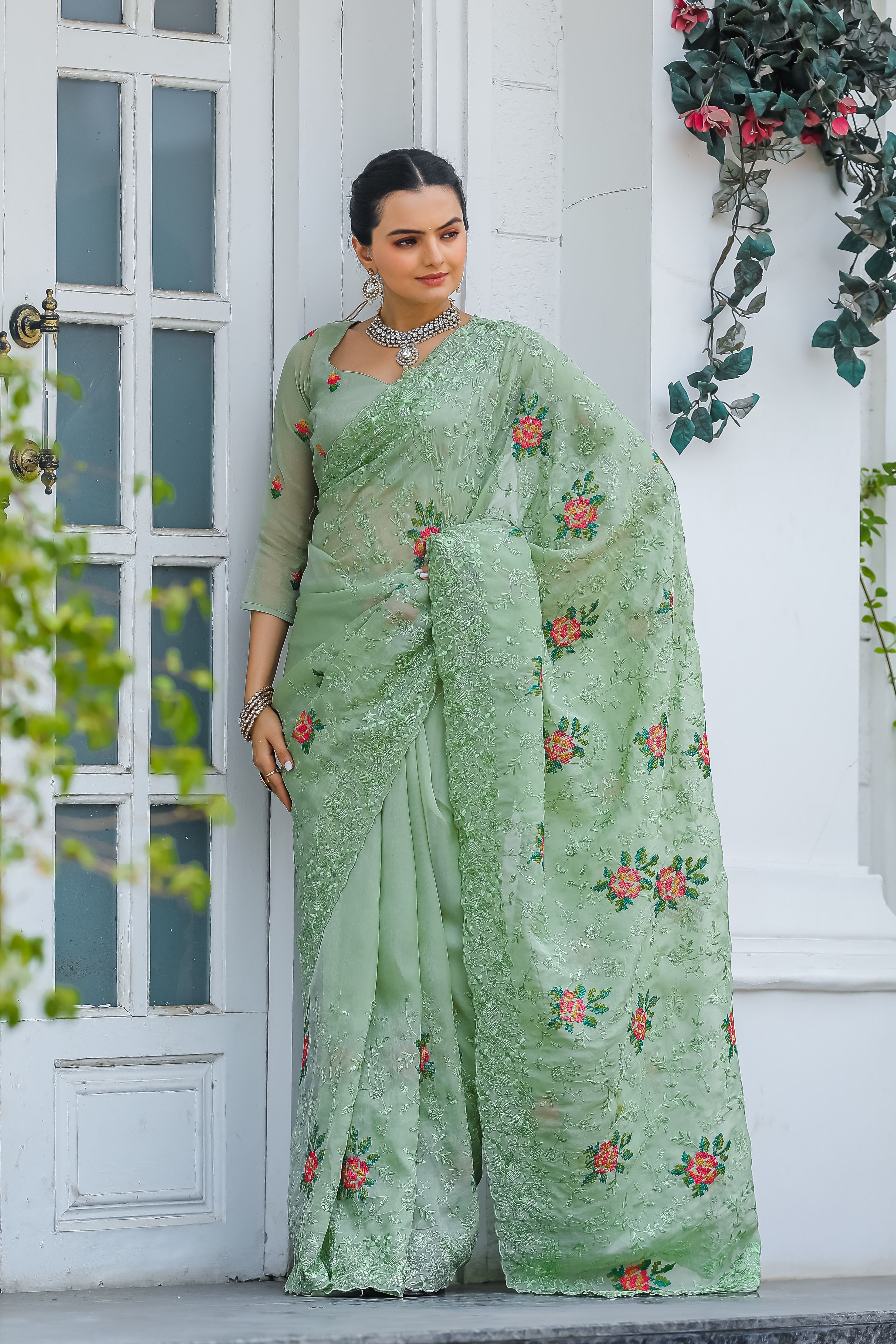Women's Ankita Pista Chiffon  Saree