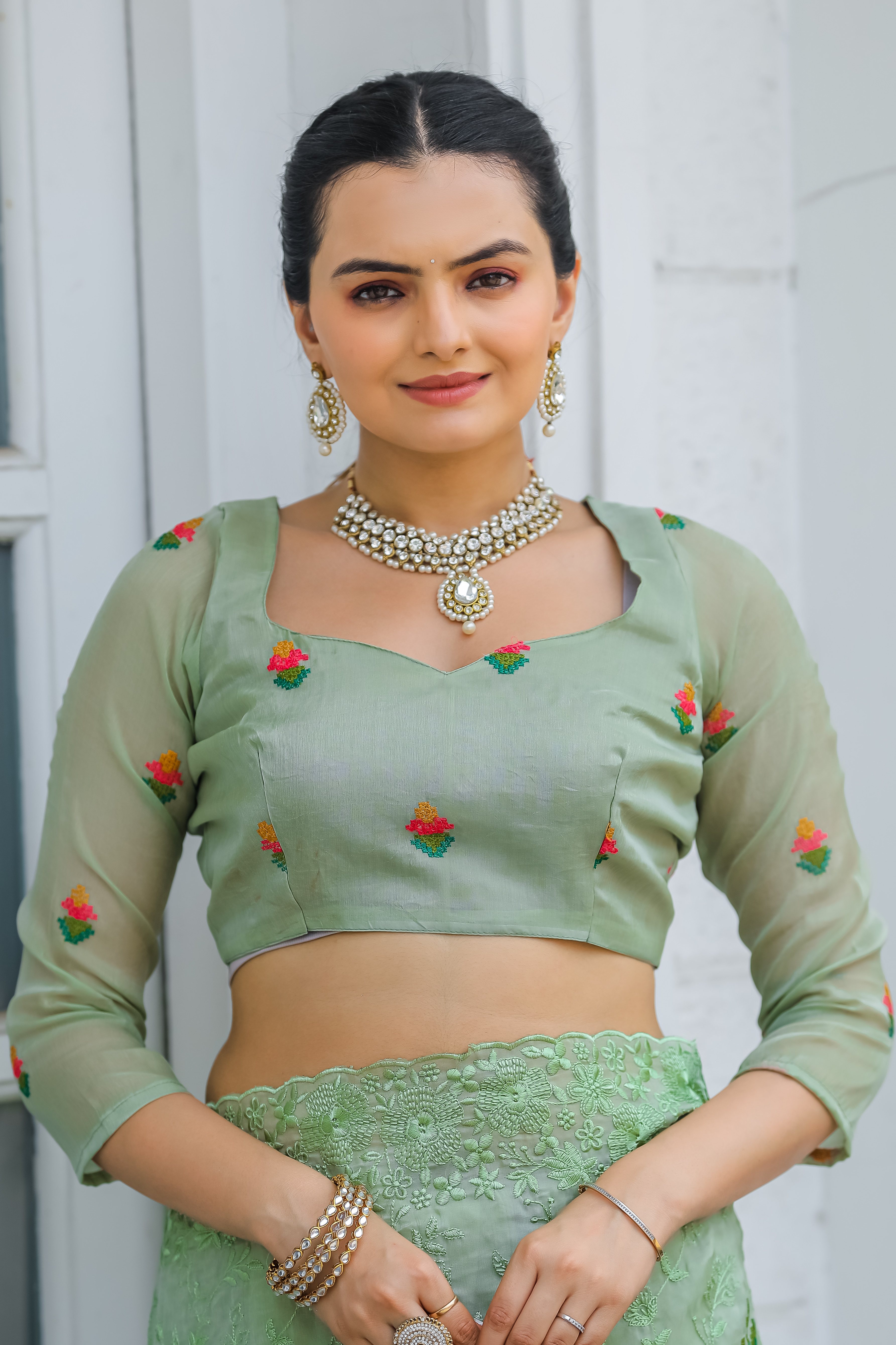 Women's Ankita Pista Chiffon  Saree