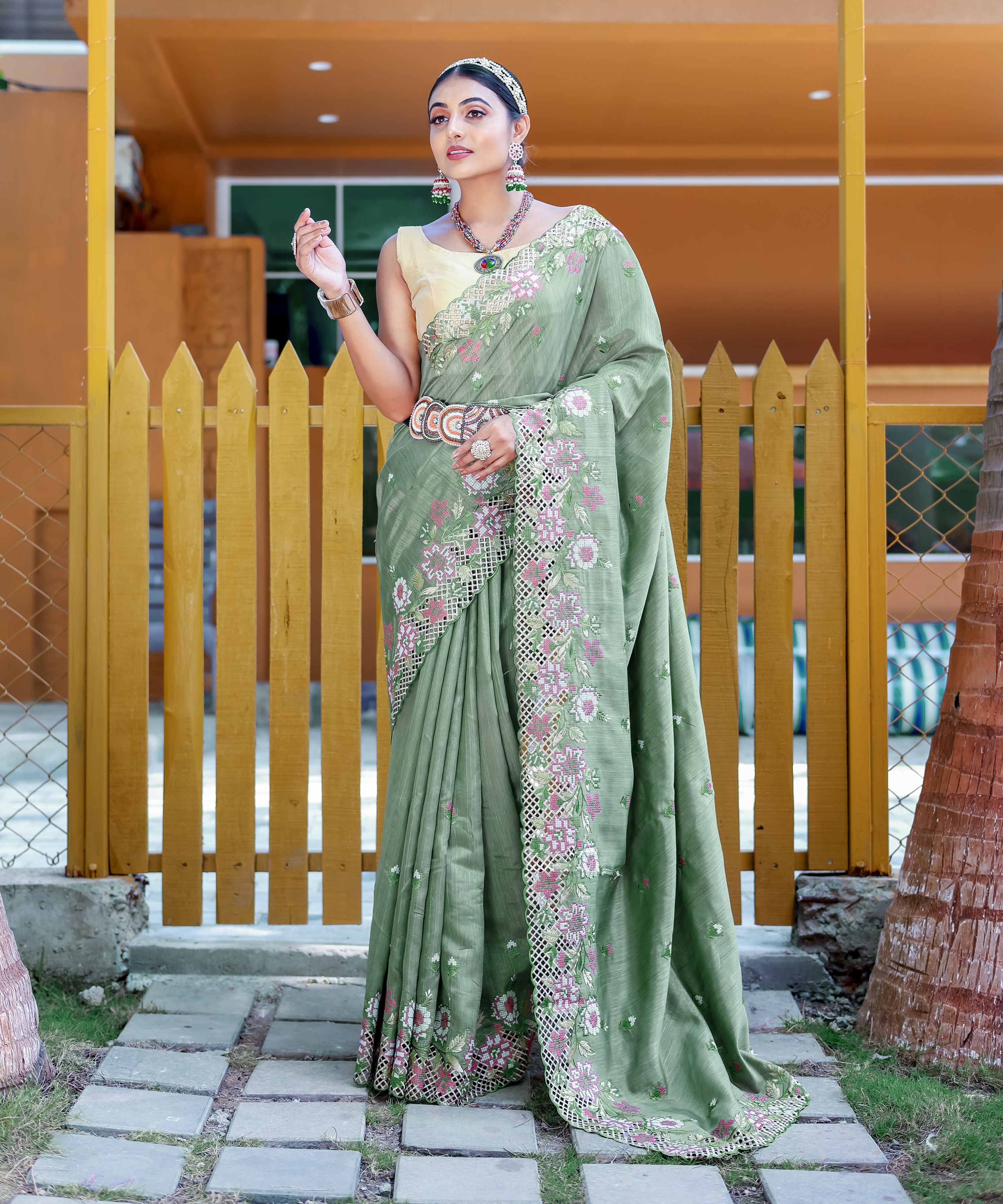 Women's Apeksha Green Pure Silk Saree
